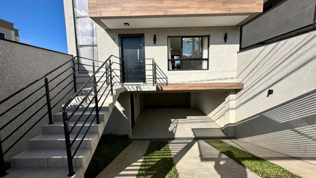 Sobrado com 3 dormitórios à venda, 153 m² por R$ 1.100.000,00 - Portão - Curitiba/PR