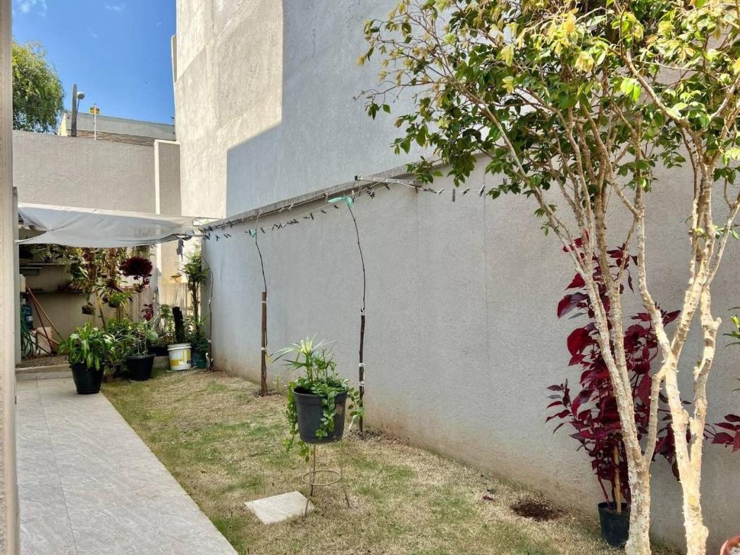 Belíssimo Sobrado 4 dormitórios à venda, 150 m²- Capão Raso