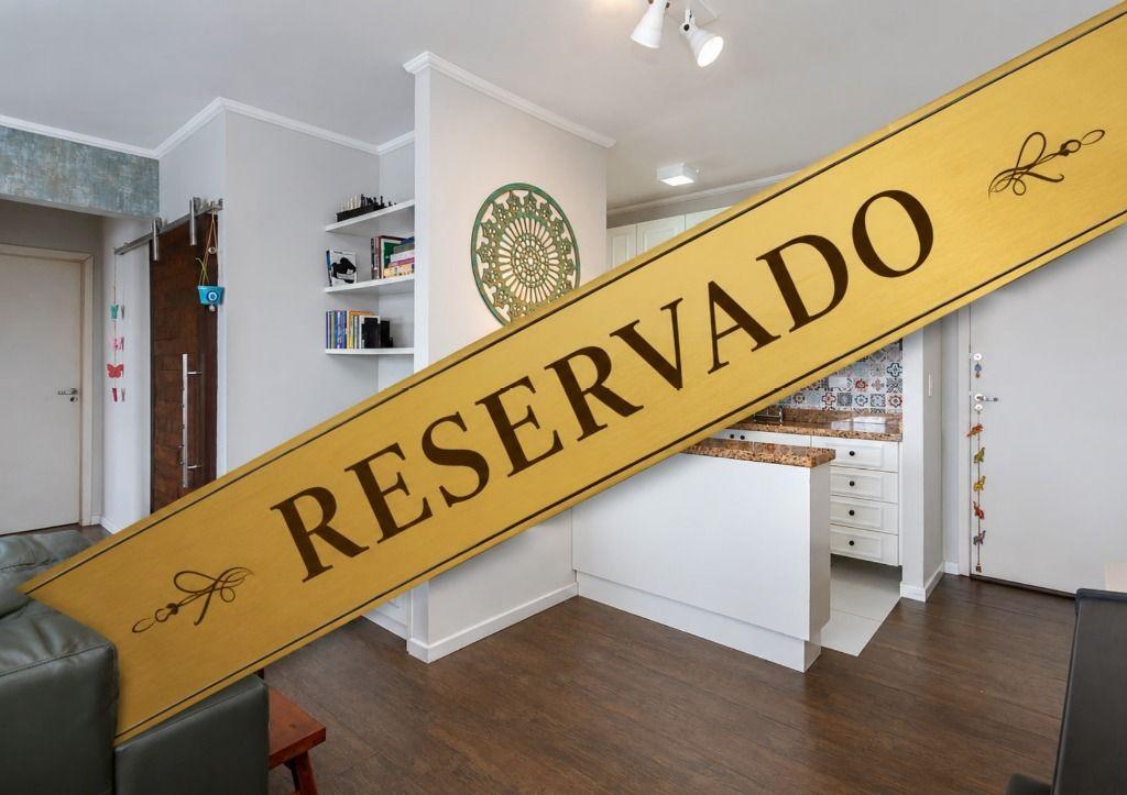 Apartamento com 2 dormitórios à venda, 60 m² por R$ 385.000,00 - Capão Raso - Curitiba/PR