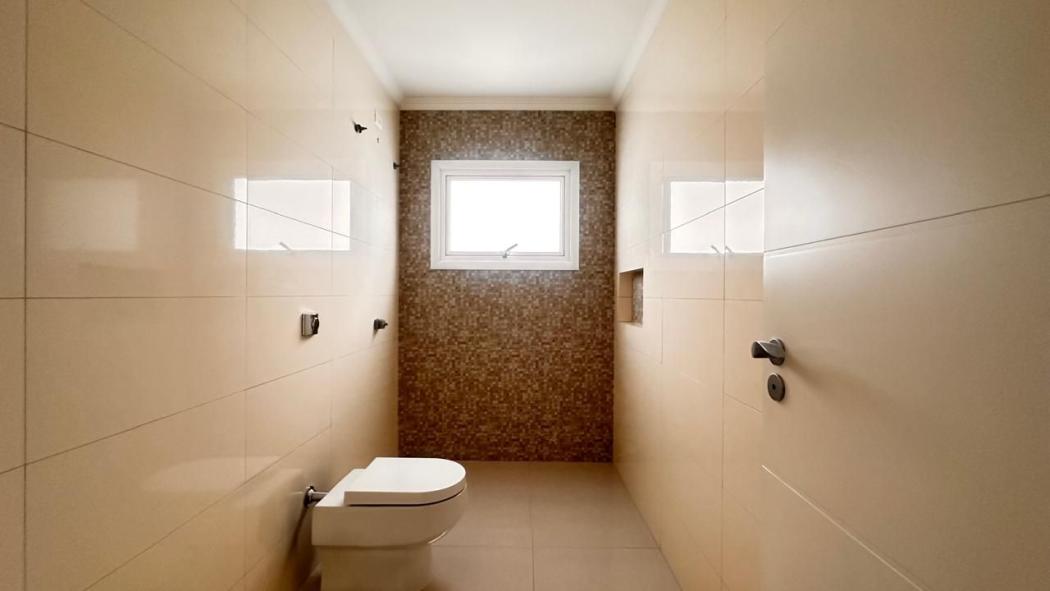 Casa com 4 dormitórios à venda, 246 m² por R$ 2.200.000,00 - Xaxim - Curitiba/PR