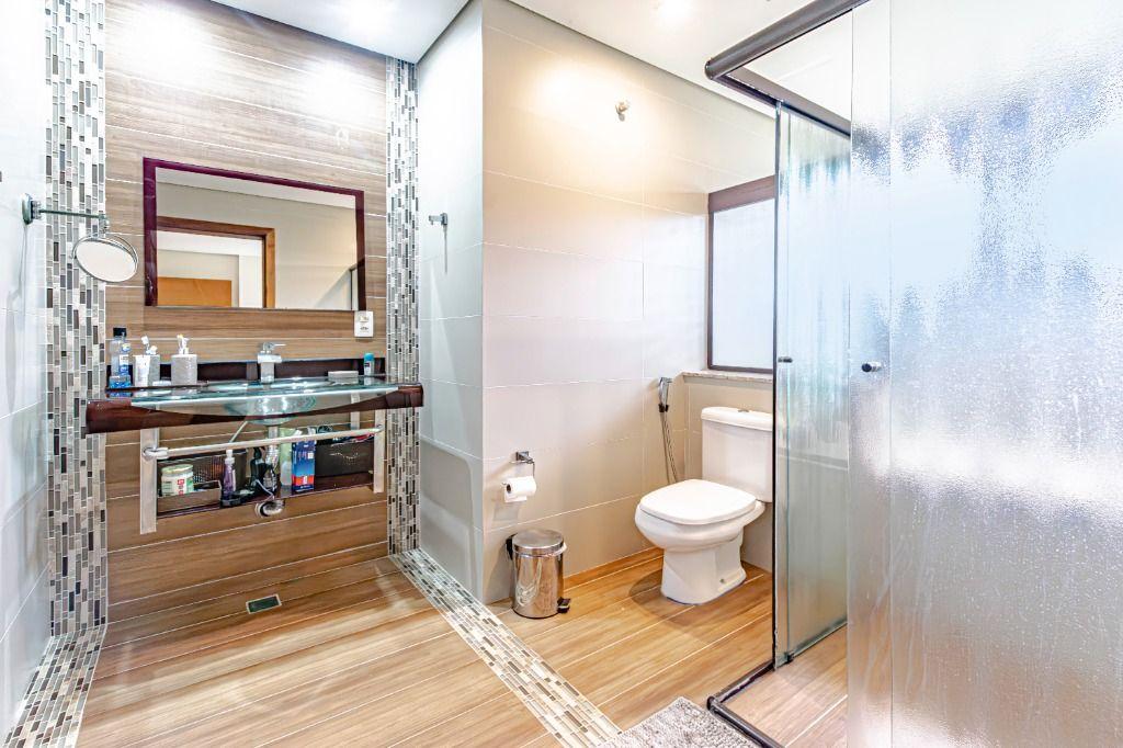 Casa com 5 dormitórios à venda, 390 m² por R$ 2.000 - Chácara Águas Claras - Piraquara/PR
