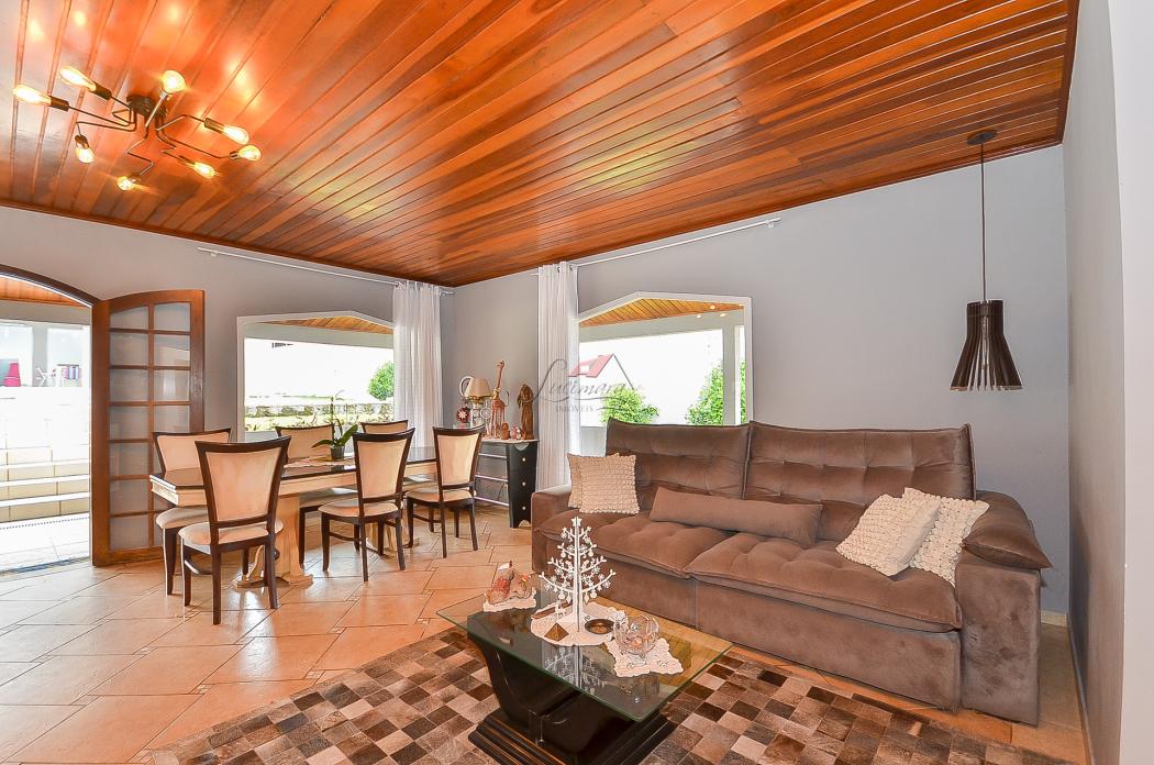 CASA com 3 dormitórios à venda com 460m² por R$ 2.500.000,00 no bairro Planta Vila Iraí - PIRAQUARA / PR