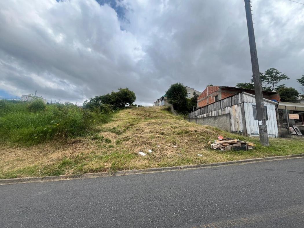 TERRENO à venda com 612m² por R$ 1.100.000,00 no bairro Guarani - COLOMBO / PR