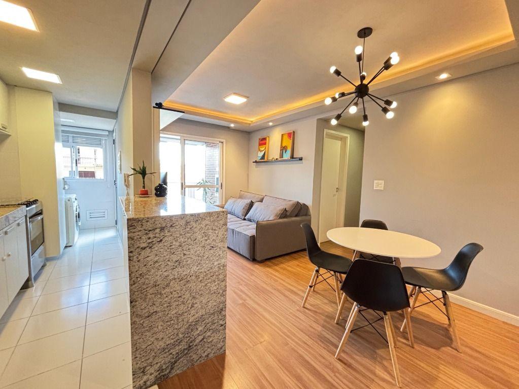 Apartamento com 2 dormitórios à venda, 56 m² por R$ 517.000,00 - Fanny - Curitiba/PR