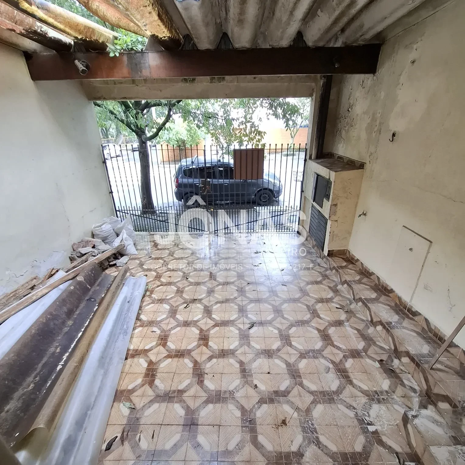 a venda Casa no Alto da Boa Vista, 02 quartos 01 vaga, quintal e edícula