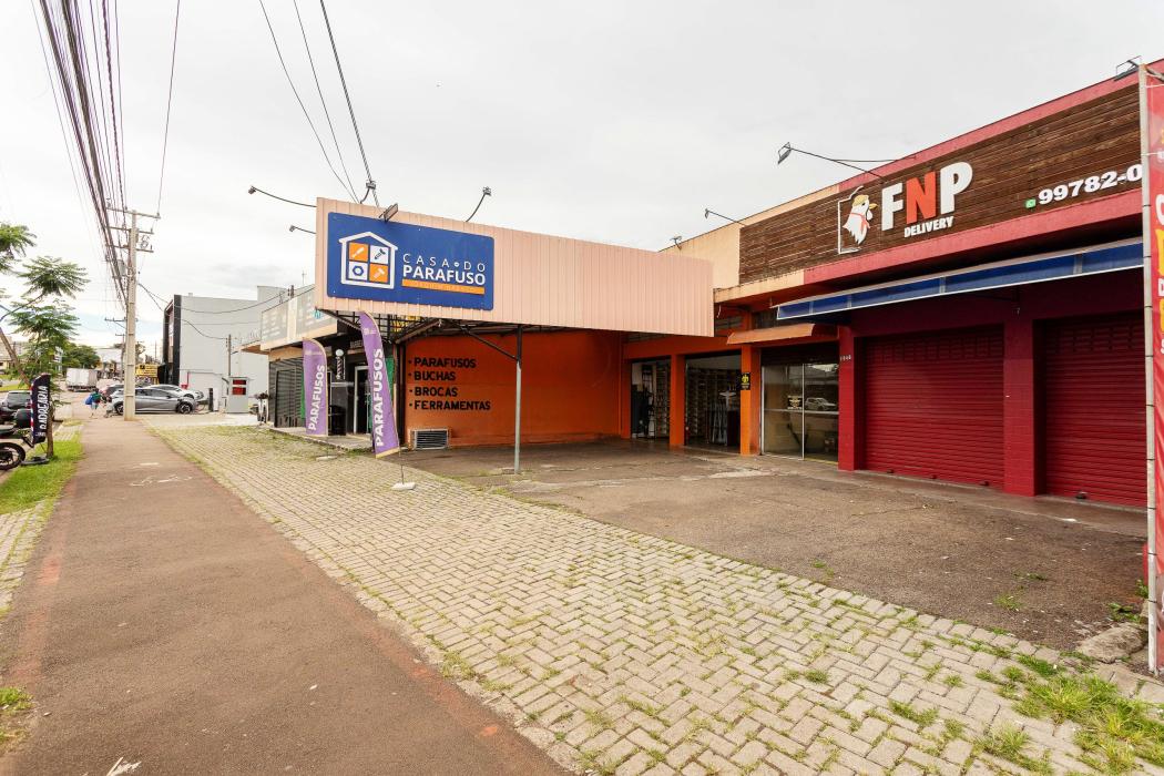 Imóvel comercial localizado em ponto estratégico da Rua Joaquim Nabuco, em São José dos Pinhais !