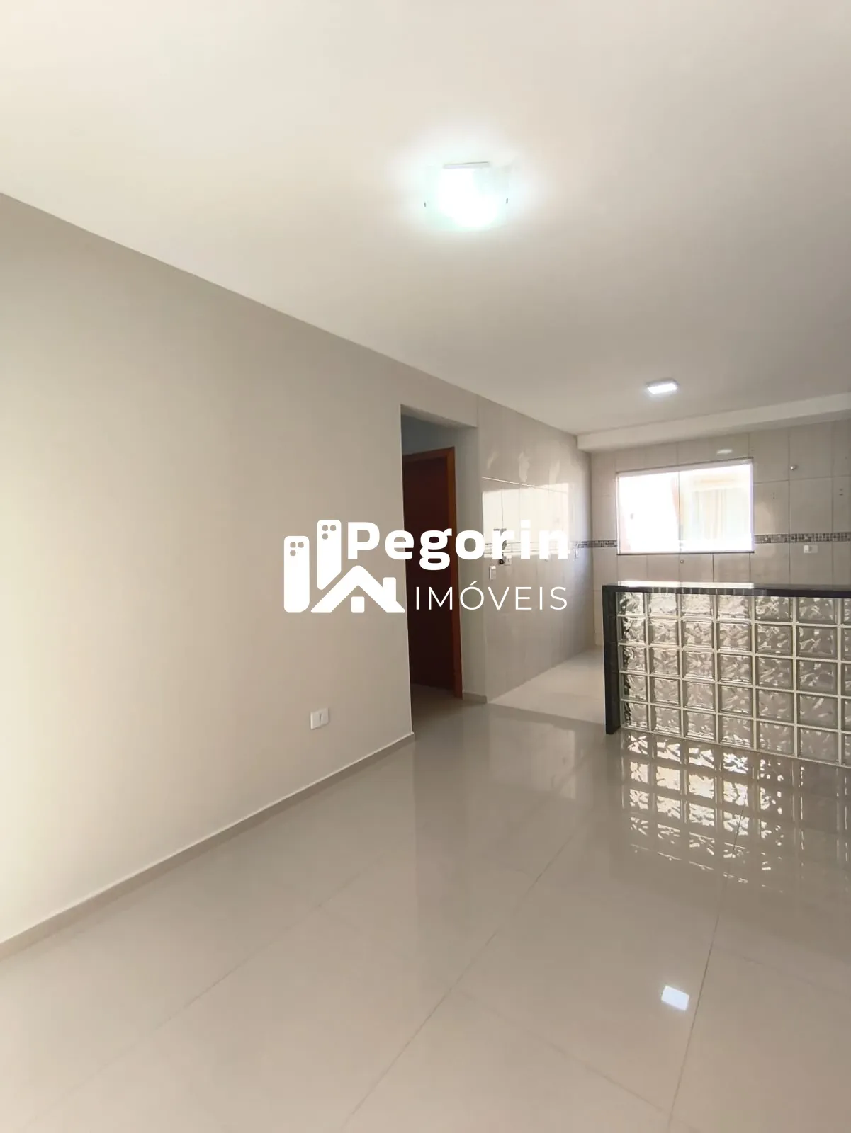 Apartamento 02 quartos colombo
