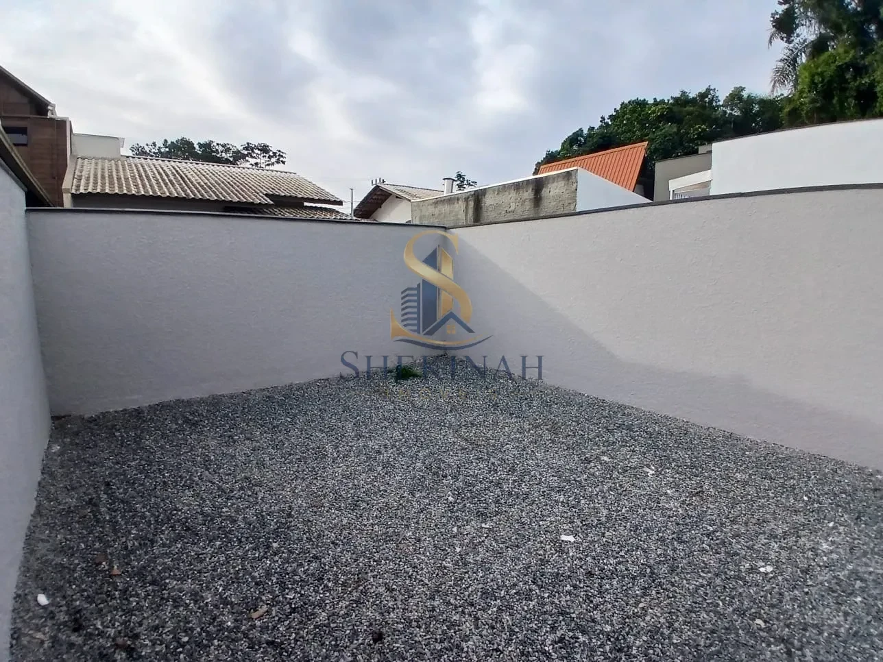 LINDA CASA BARATA EM BARRA VELHA