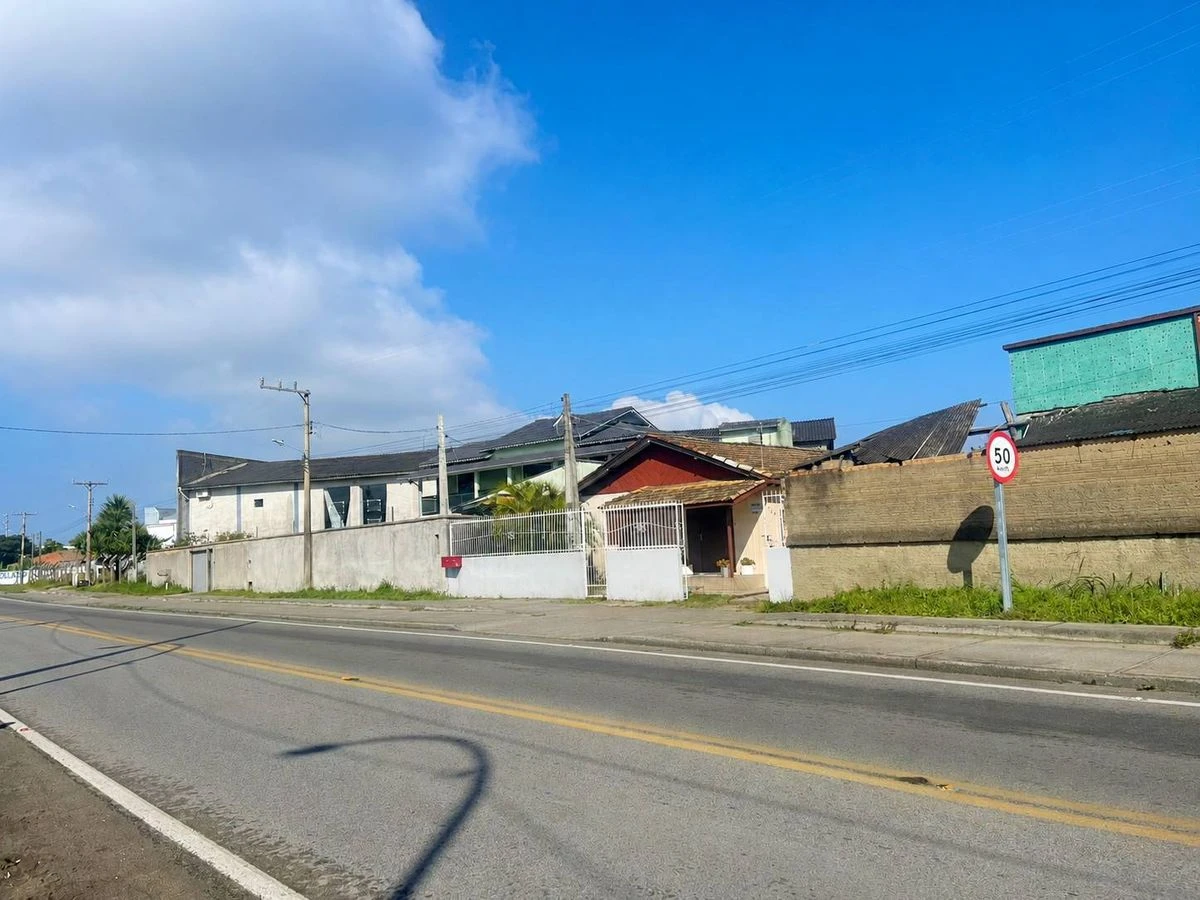 Terreno próximo ao Portinho da Vila - Porto da Vila - Imbituba SC