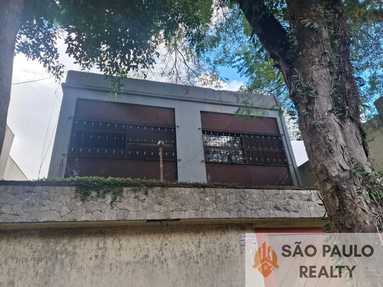 Casa Sobrado à Venda no Planalto Paulista - 280 m² - 5 Dormitórios-1 Suíte-Quintal-Ampla Garagem-Excelente Localização