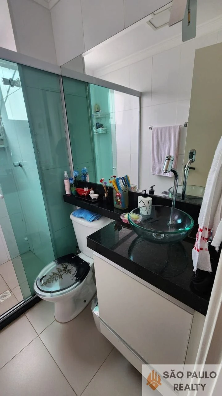 Apartamento 2 dormitórios de 50m² com 2 vagas cobertas e lazer completo - região do Tatuapé