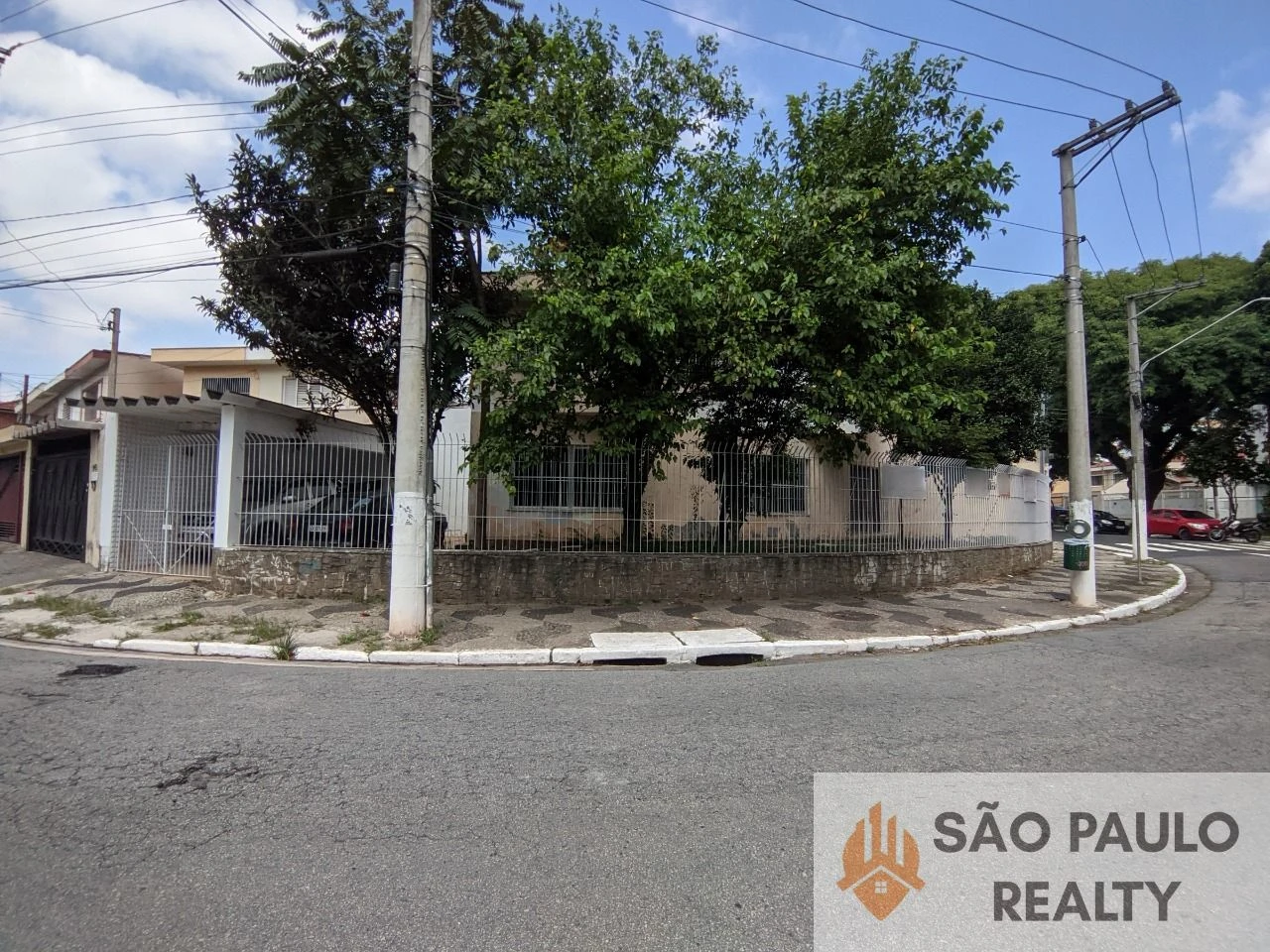 Casa Térrea à Venda no Bosque da Saúde - 254 m², 3 Dormitórios, 2 Vagas - Oportunidade Única!!!!