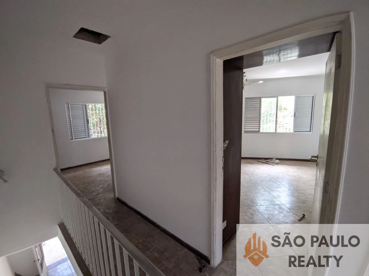 Casa Térrea à Venda no Bosque da Saúde - 254 m², 3 Dormitórios, 2 Vagas - Oportunidade Única!!!!