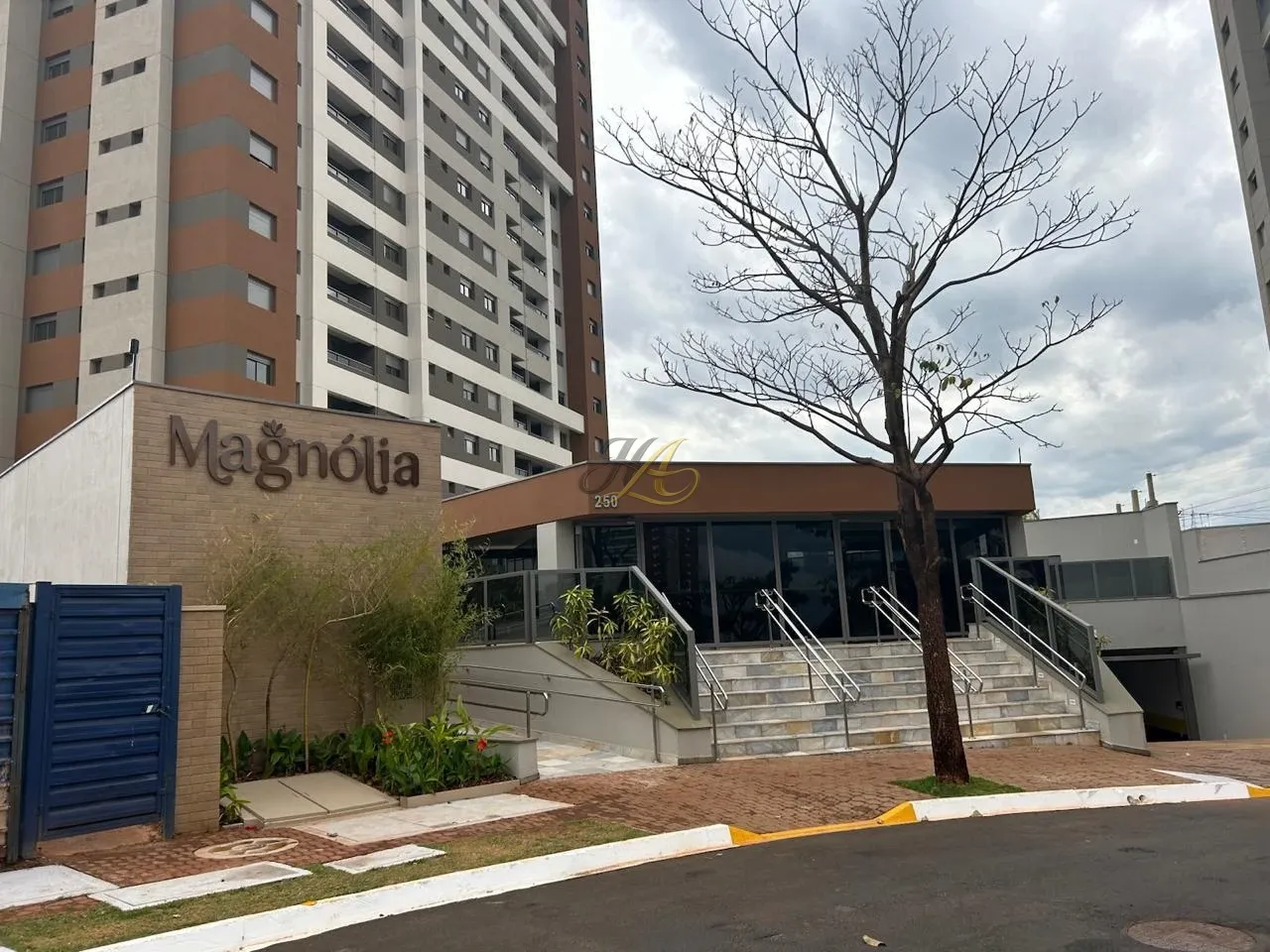 Apartamento de 82,55m² com 3 dormitórios, varanda gourmet e 2 vagas à venda | Jardim Botânico