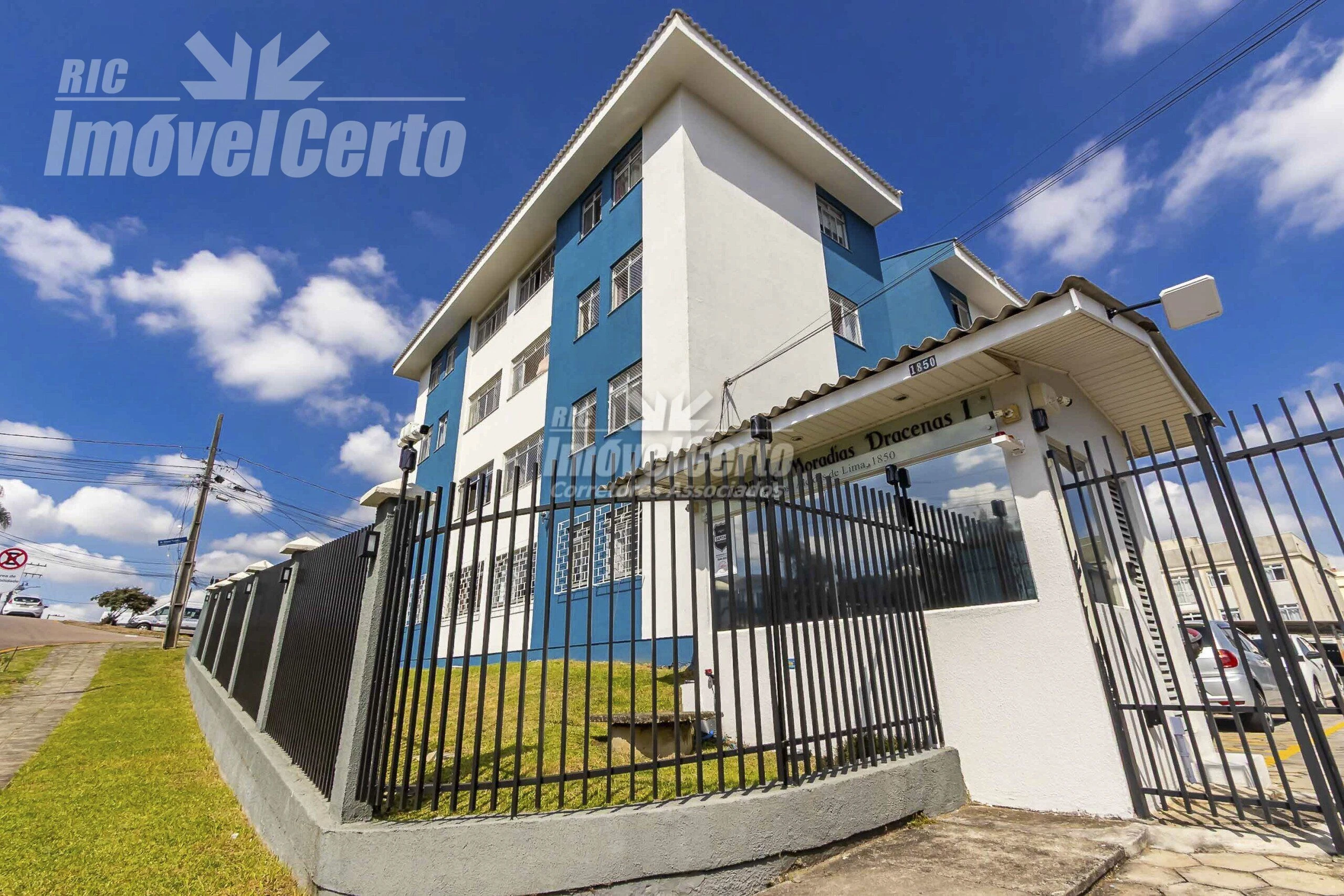 Apartamento 3 Quartos com Garagem Coberta no Capão