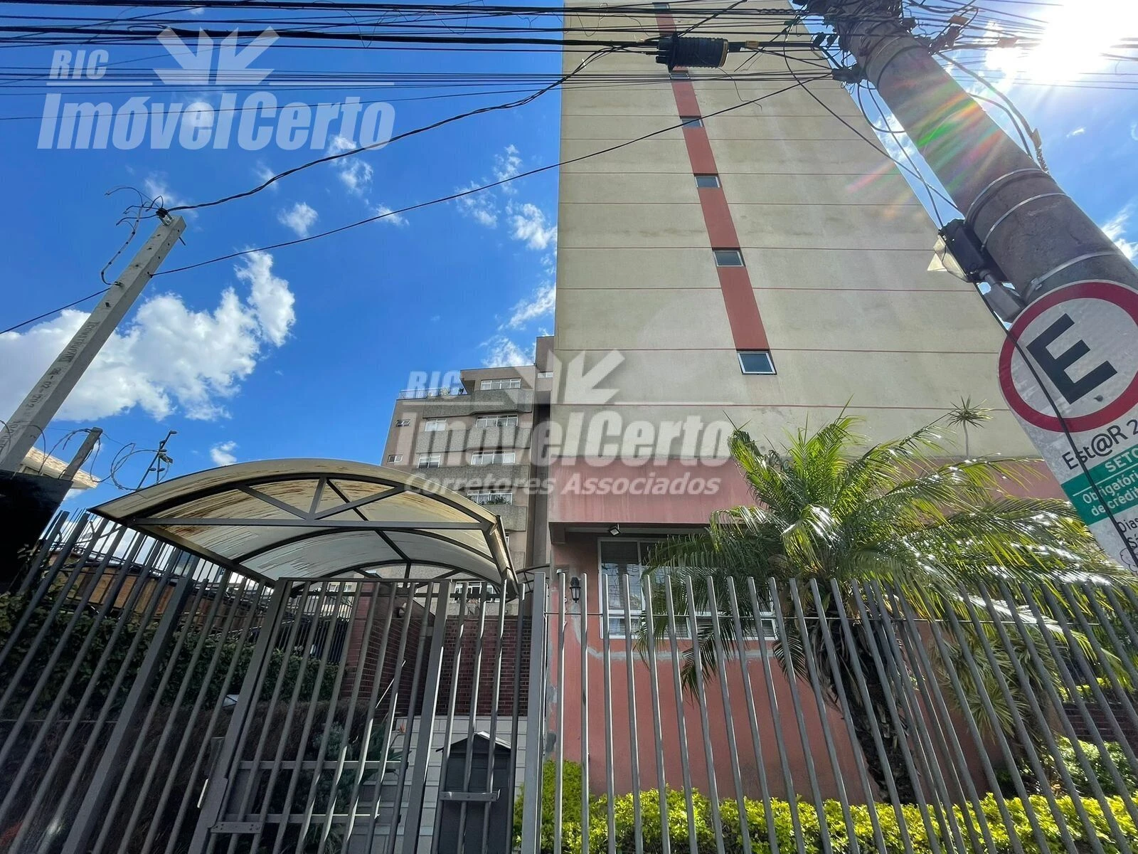 Apartamento mobiliado à venda no Centro/São Franci