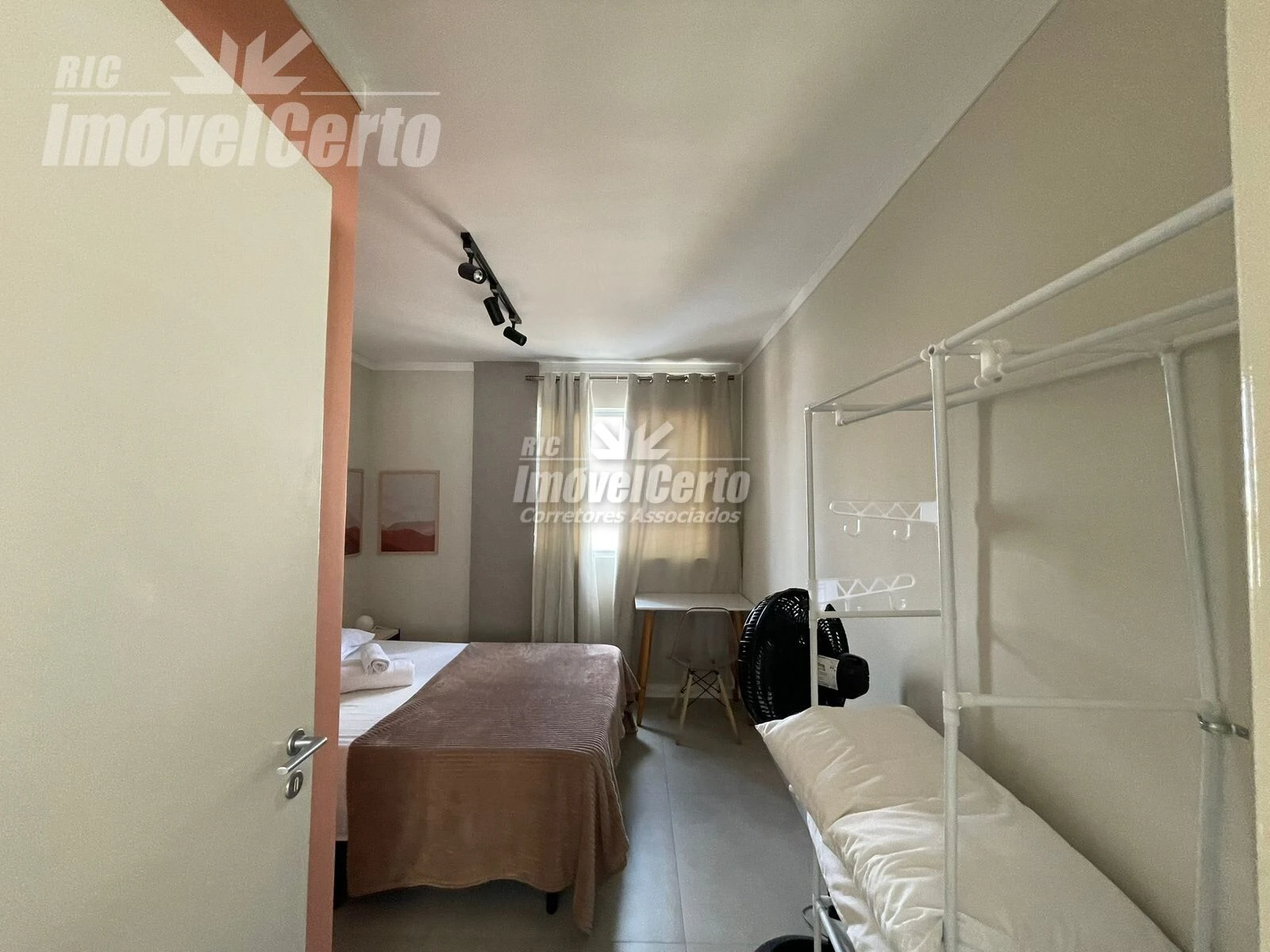 Miniatura 10
