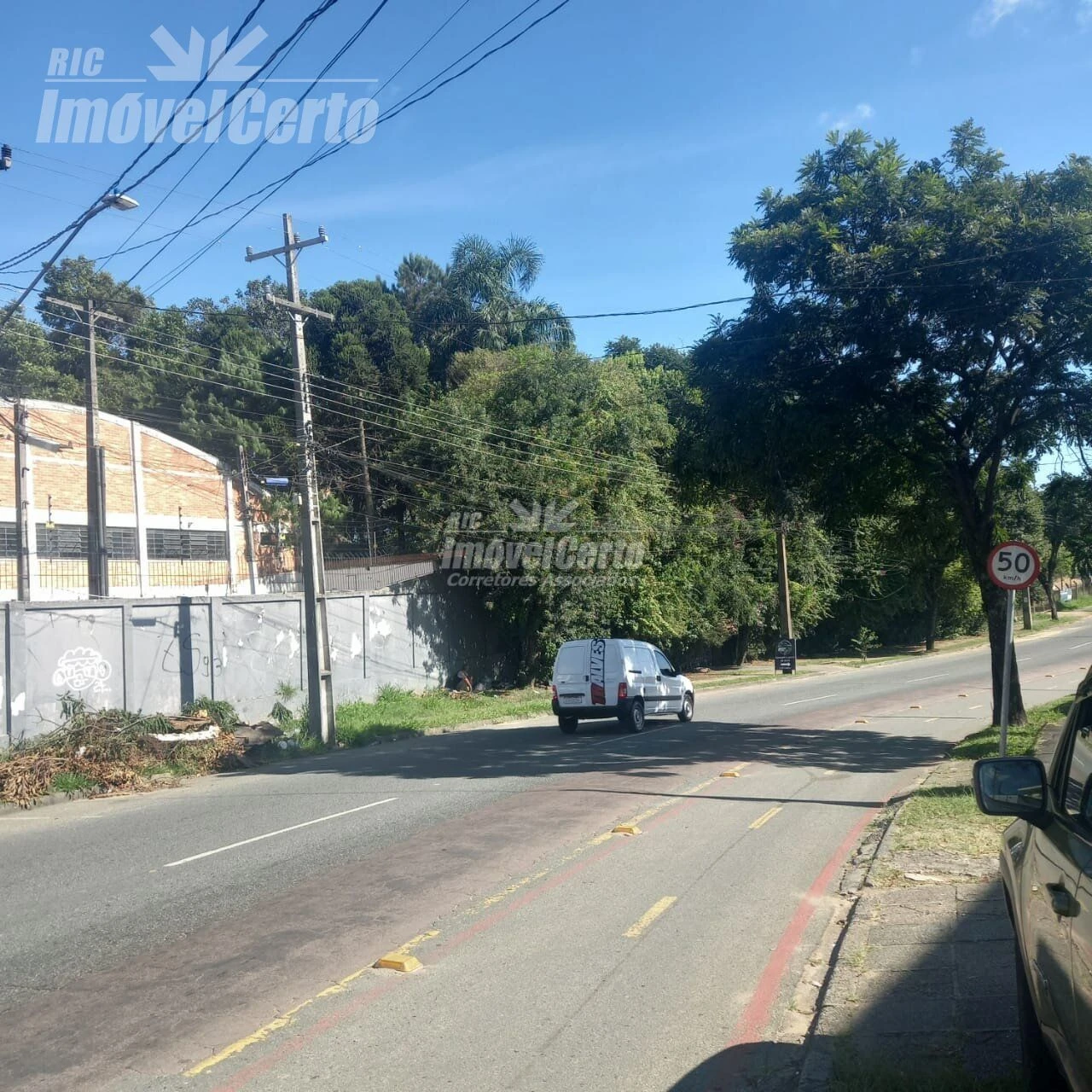 Terreno comercial Pinheirinho