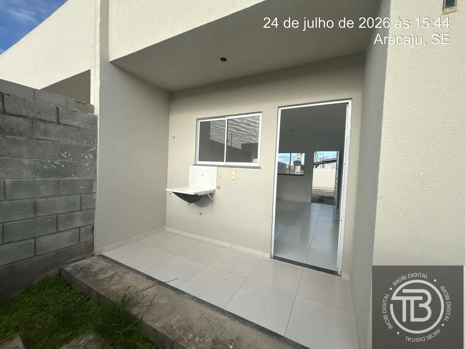 CASA CONDOMINIO FECHADO PARA VENDA SANTA MARIA ZONA SUL PROX DE TUDO USE FGTS