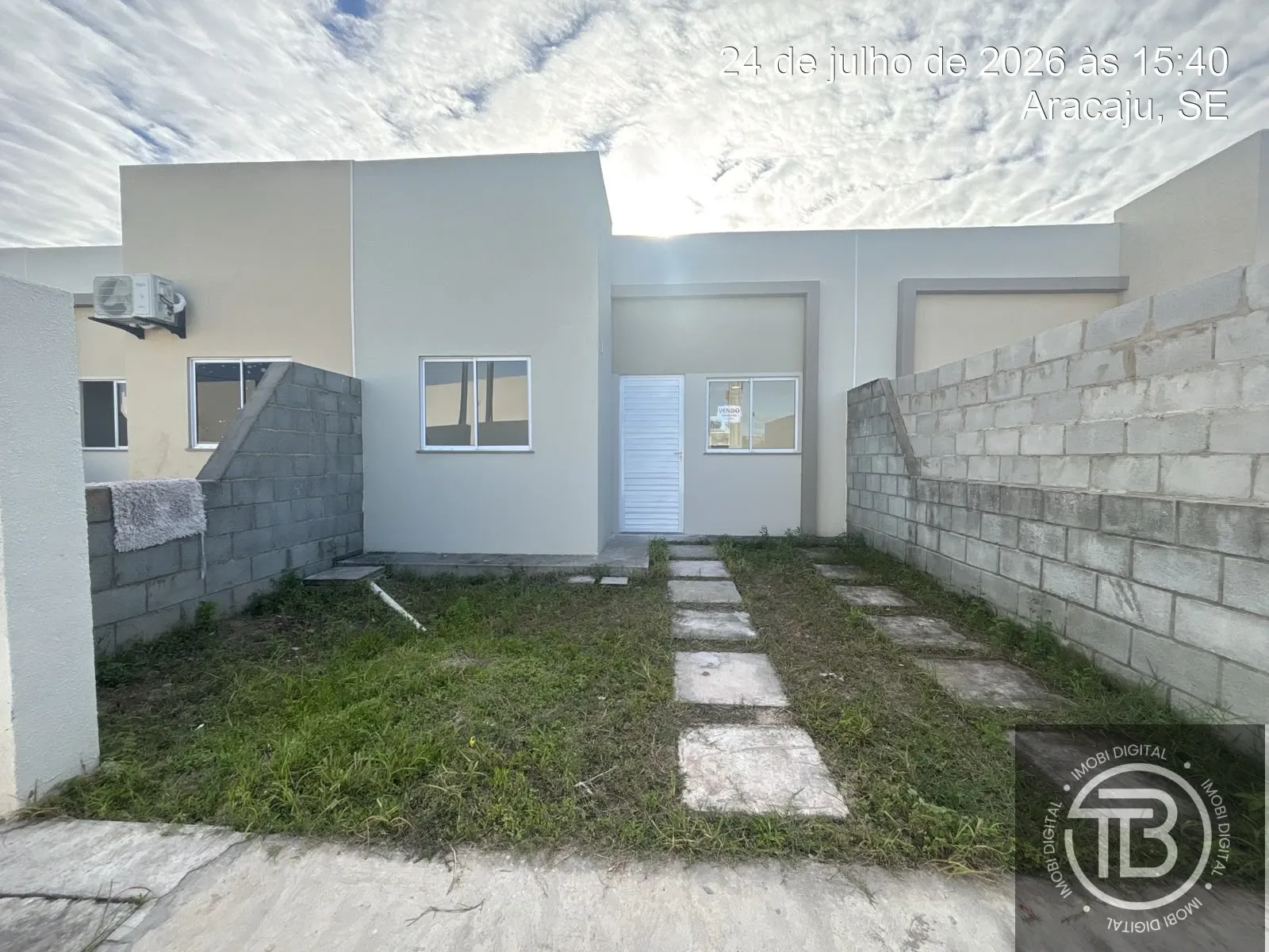 CASA CONDOMINIO FECHADO PARA VENDA SANTA MARIA ZONA SUL PROX DE TUDO USE FGTS