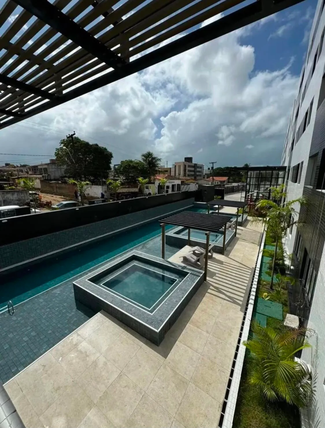 Apartamento nos Bancarios, maravilhoso com 2 quartos e 2 banheiros