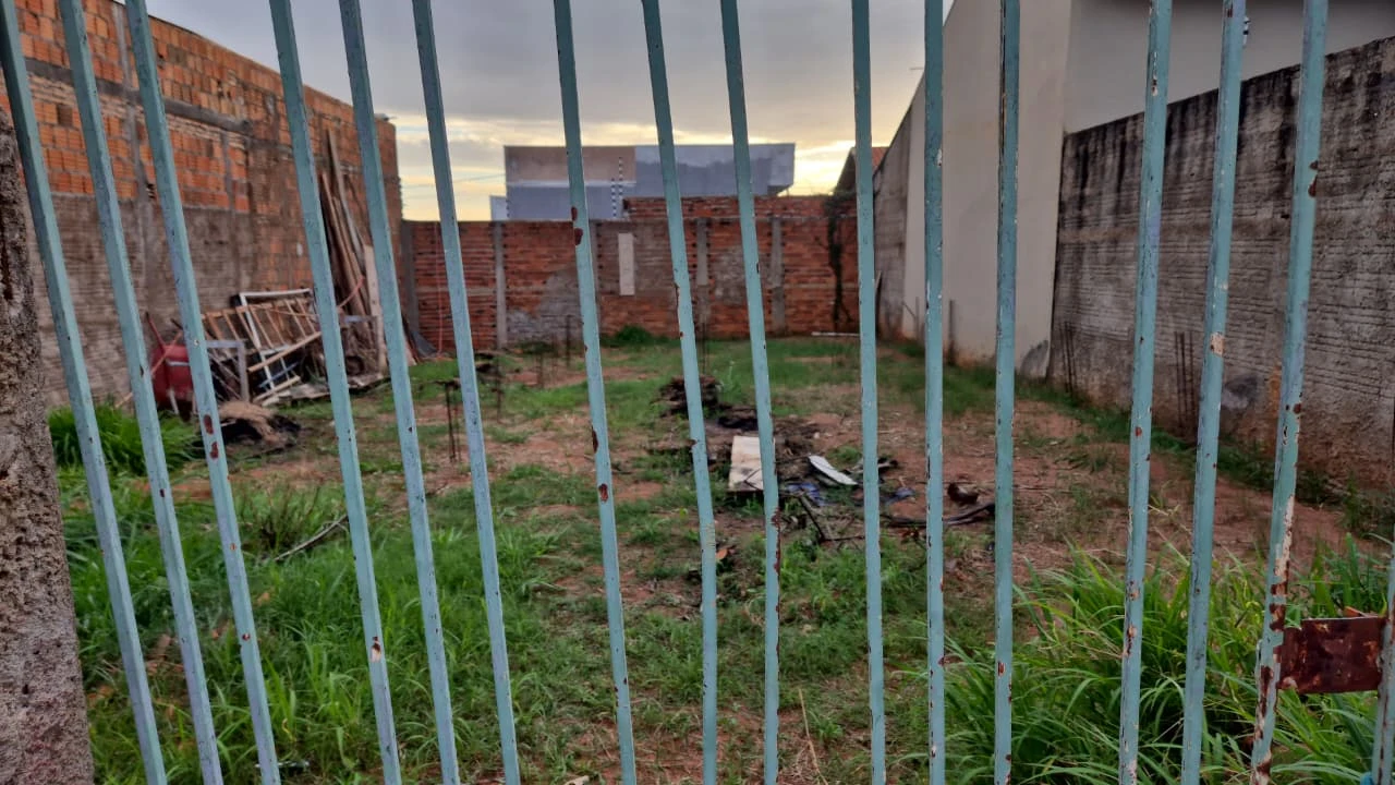 Vende-se terreno Setvalley