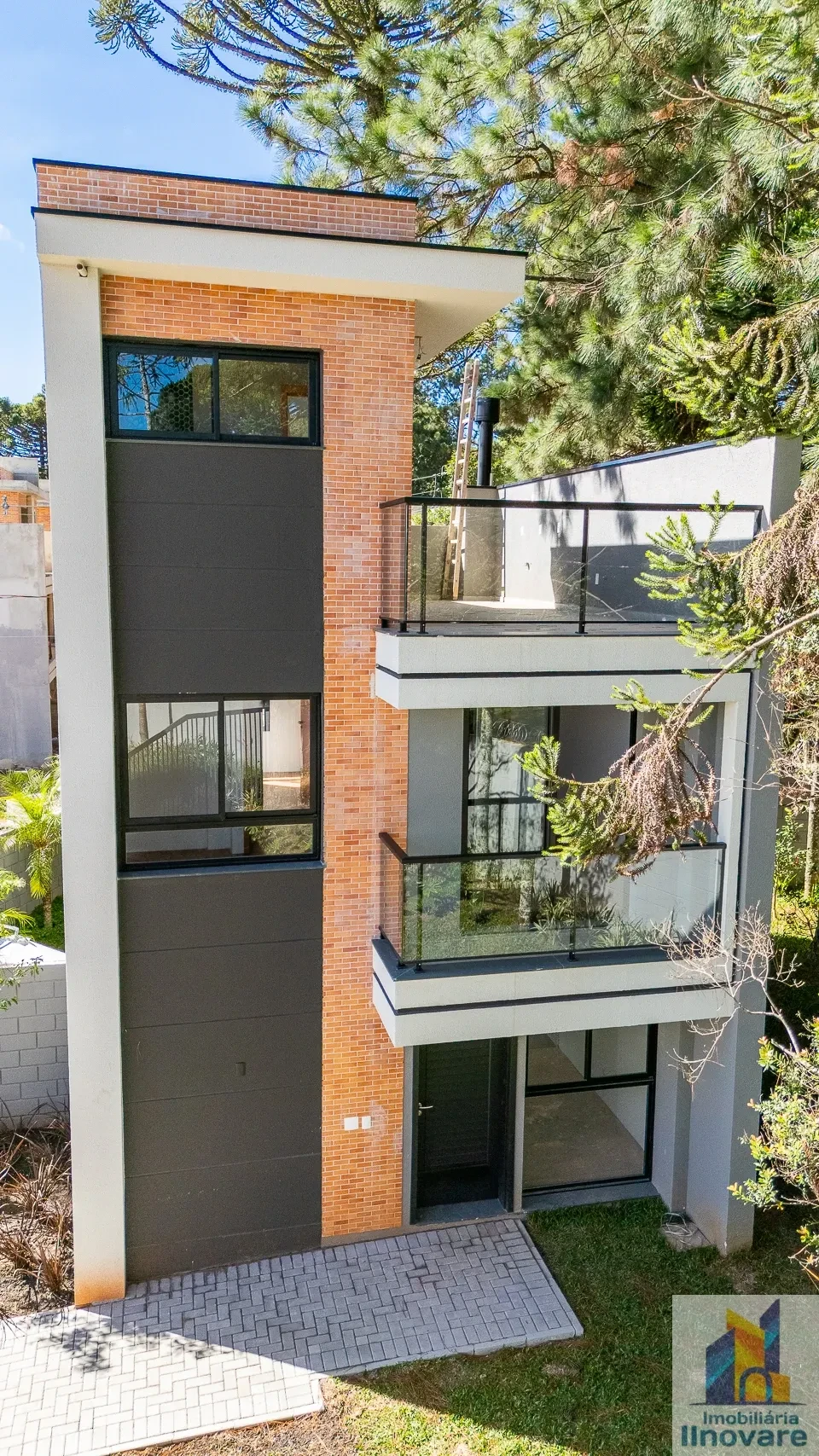 Casas em Condonimio no Santa Cândida