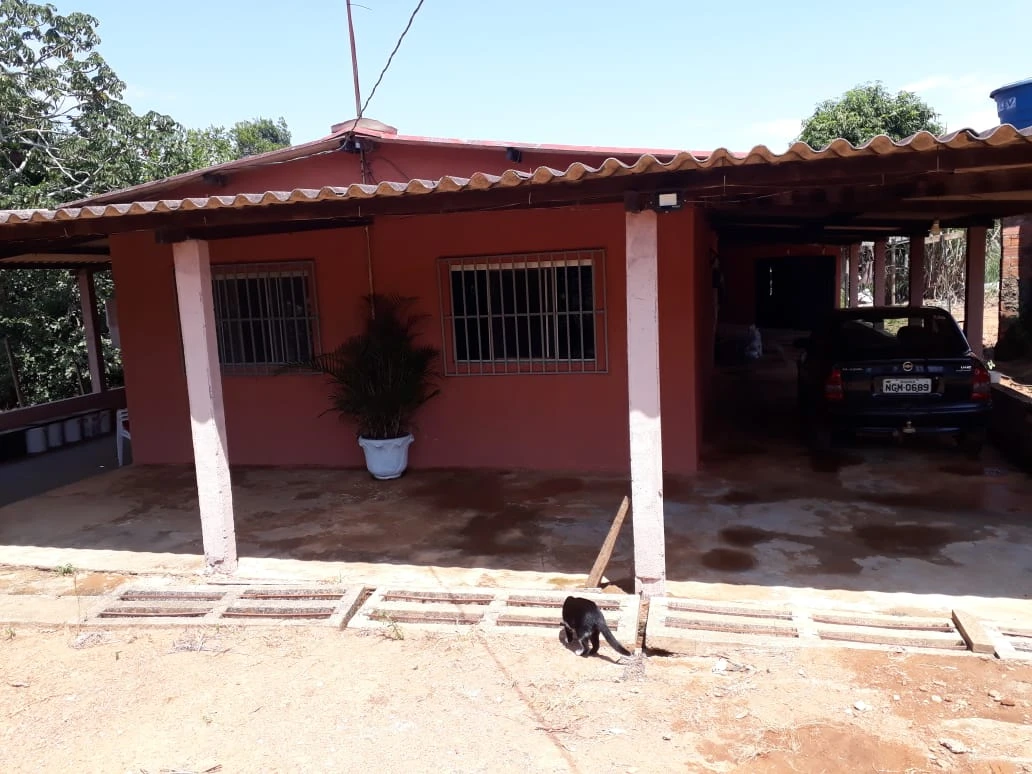 Chácara à venda com 3 quartos e 1 suíte em zona rural de Anápolis