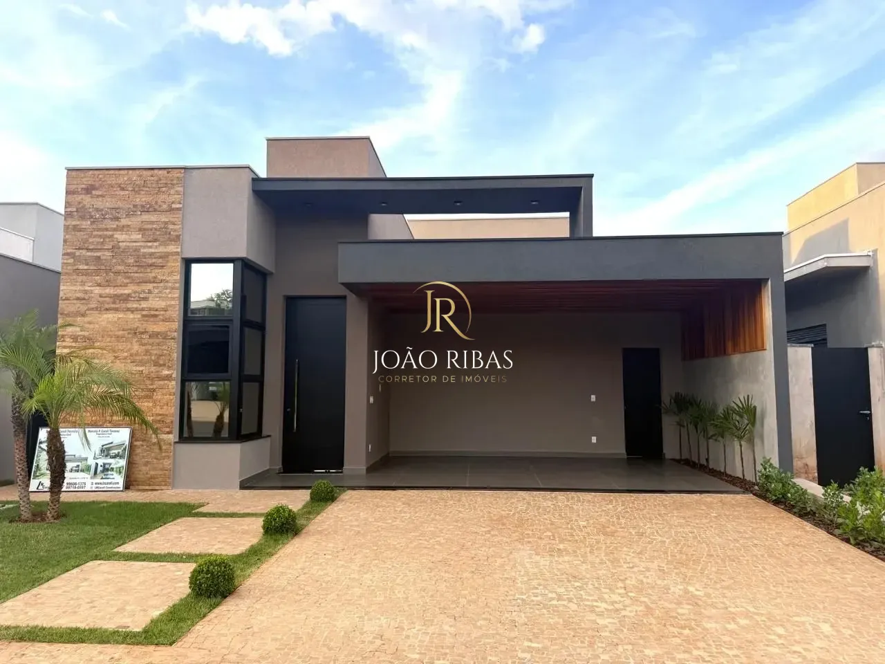 Casa Térrea à Venda | Condomínio Quinta dos Ventos | 4 Quartos e 2 Suítes