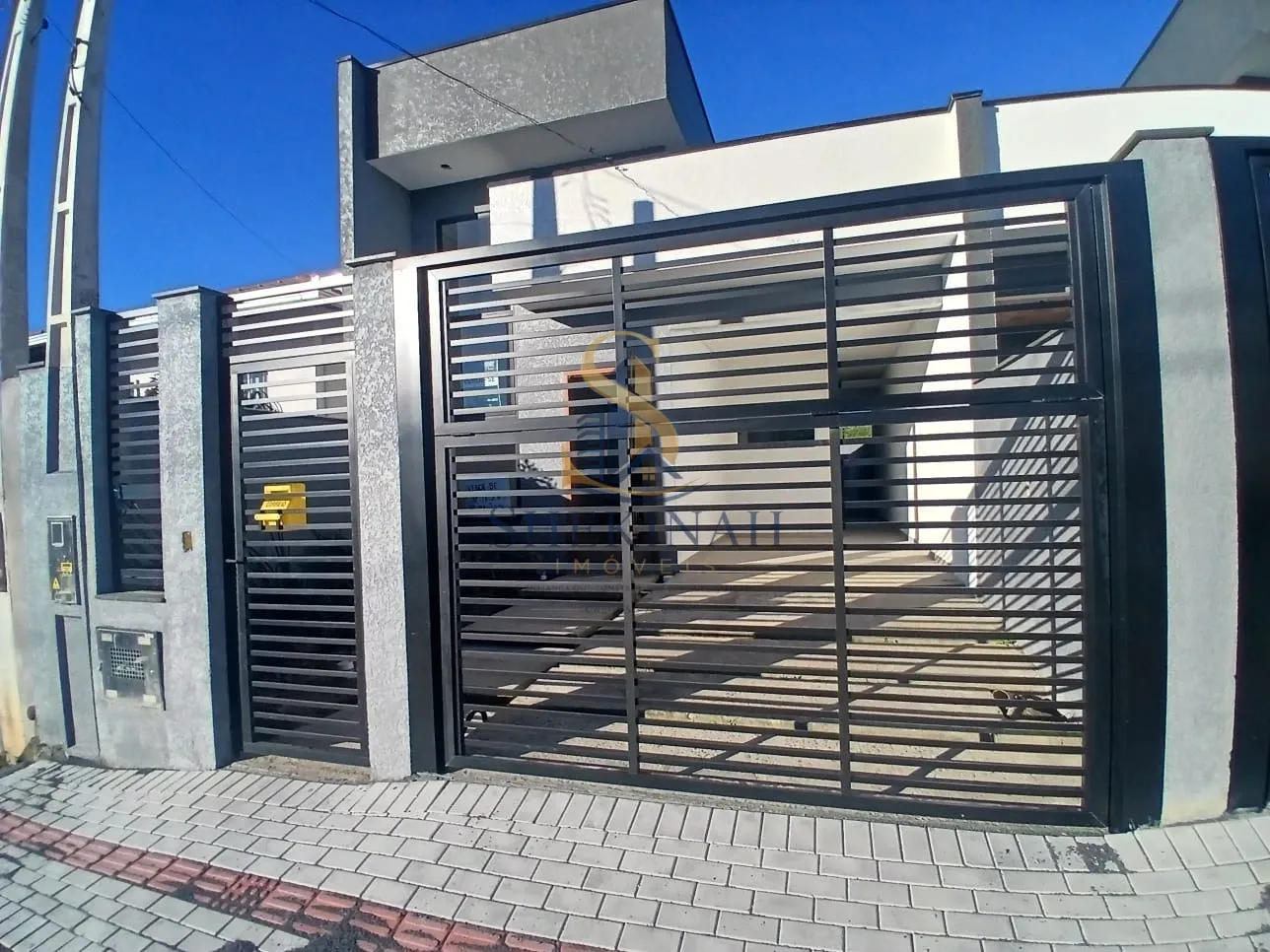 CASA 3 QUARTOS RUA PAVIMENTADA ITAJUBÁ
