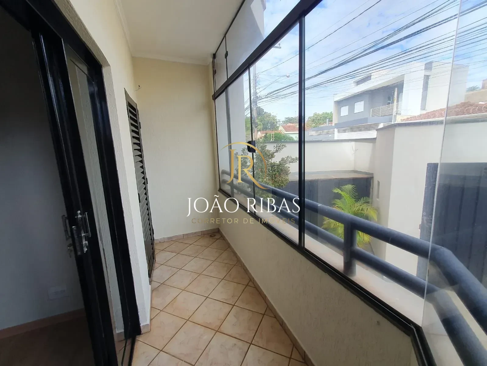 Edifício Arthur | Apartamento à Venda | 3 Quartos, Sendo 1 Suíte