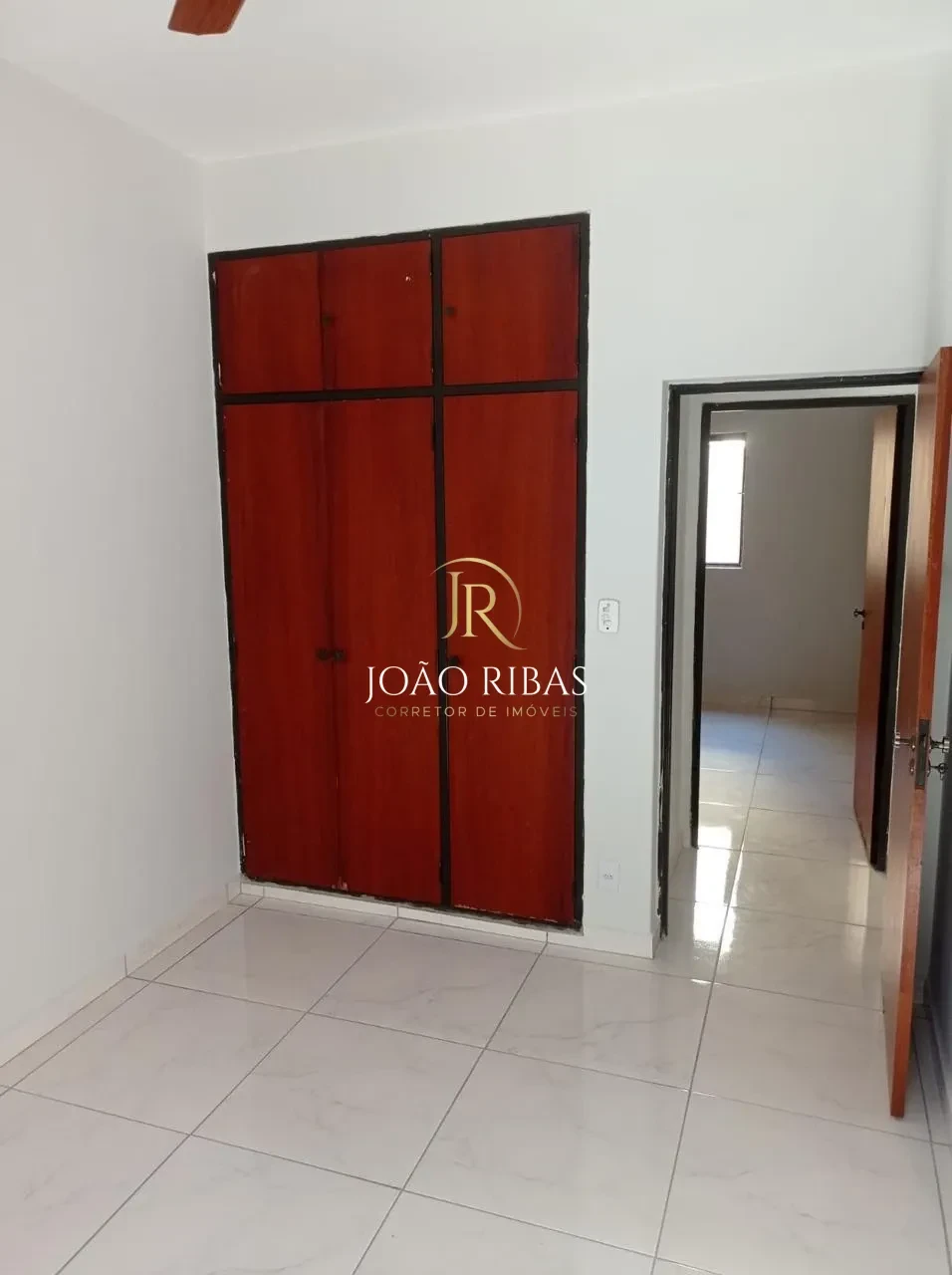 Apartamento Térreo à Venda no Parque dos Bandeirantes | 3 Quartos | 75 m²
