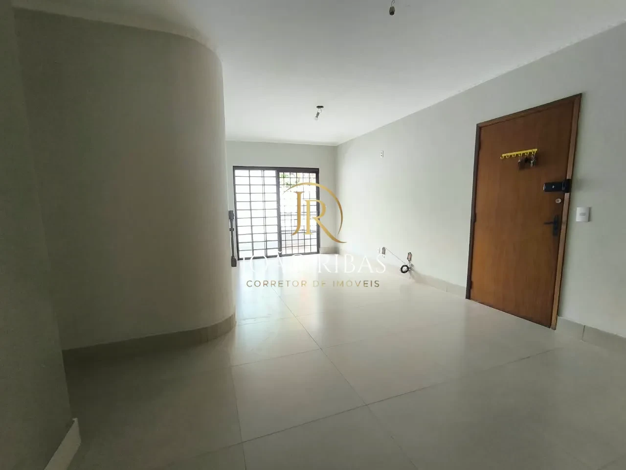 Apartamento Térreo à Venda com 3 Quartos e 1 Suíte | Irajá | Próximo à Avenida João Fiúsa | Ribeirão Preto/SP