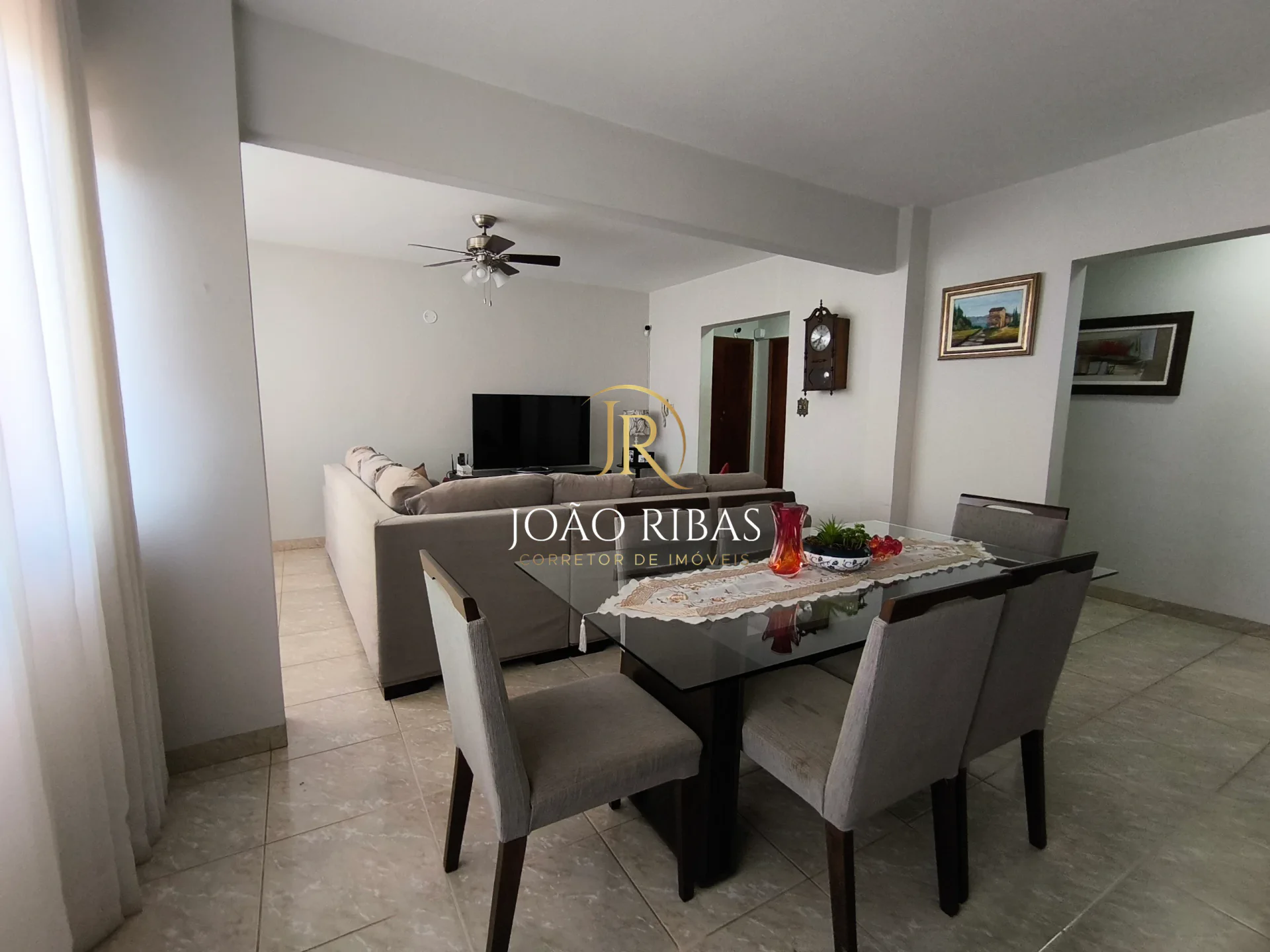 Edifício Agulhas Negras — Apartamento de 165 m² no Centro de Ribeirão Preto