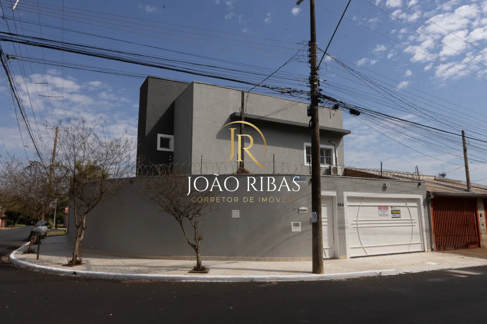 Casa de Alto Padrão no Cândido Portinari — 4 Dormitórios