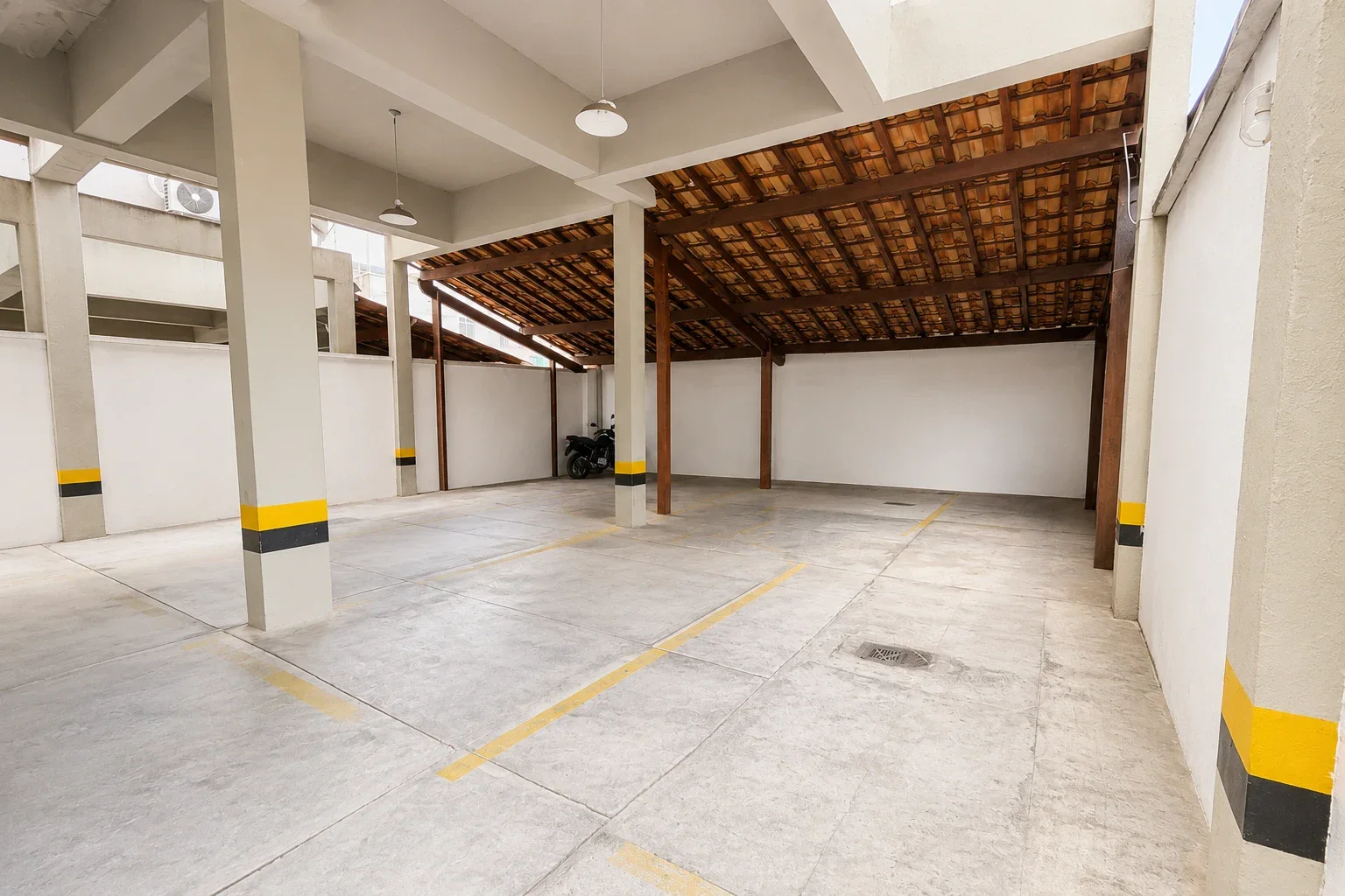 Apartamento de 3 Quartos com 2 Vagas no Sagrada Família