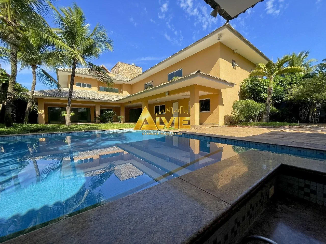  MANSÃO À VENDA | CONDOMÍNIO MALIBU – BARRA DA TIJUCA