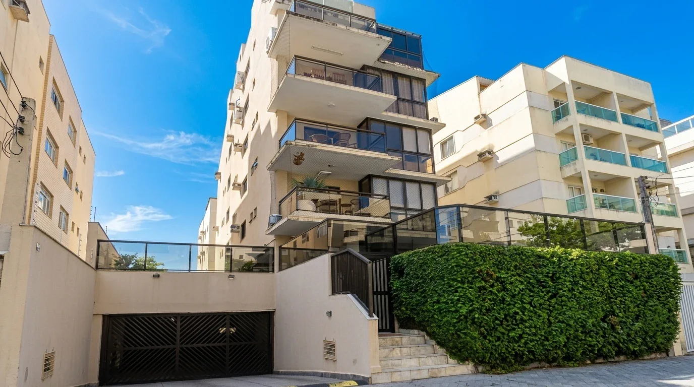 Apartamento à Venda na Região da Brunella Guarujá | 2 Dormitórios e Piscina