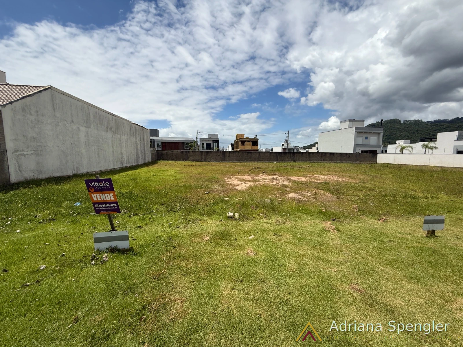 Terreno 180m² em condomínio clube — Deltaville IV, Biguaçu