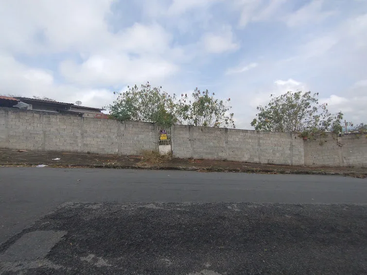 Terreno 1.039m² - Quinta das Frutas - Taubaté