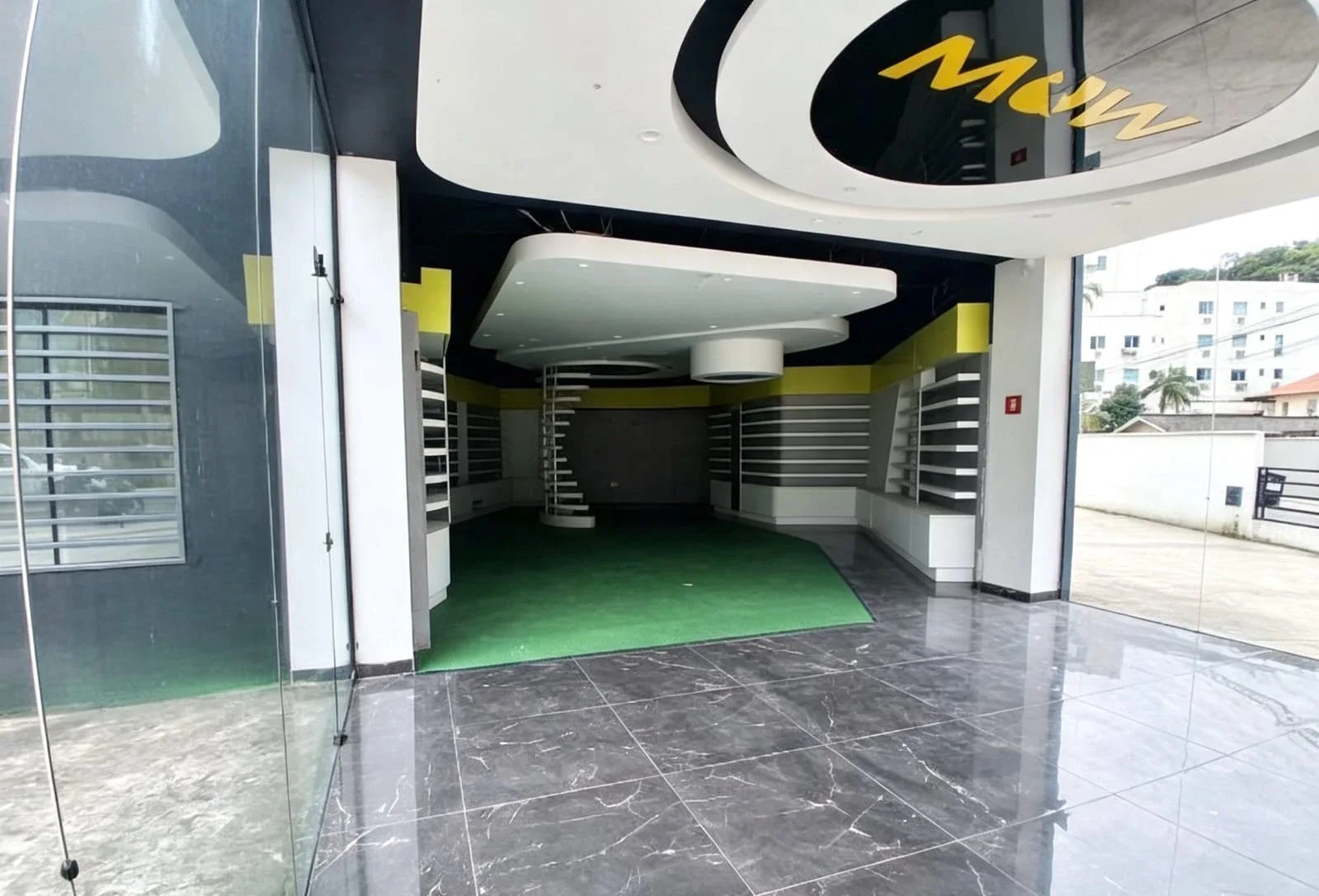 Miniatura 18