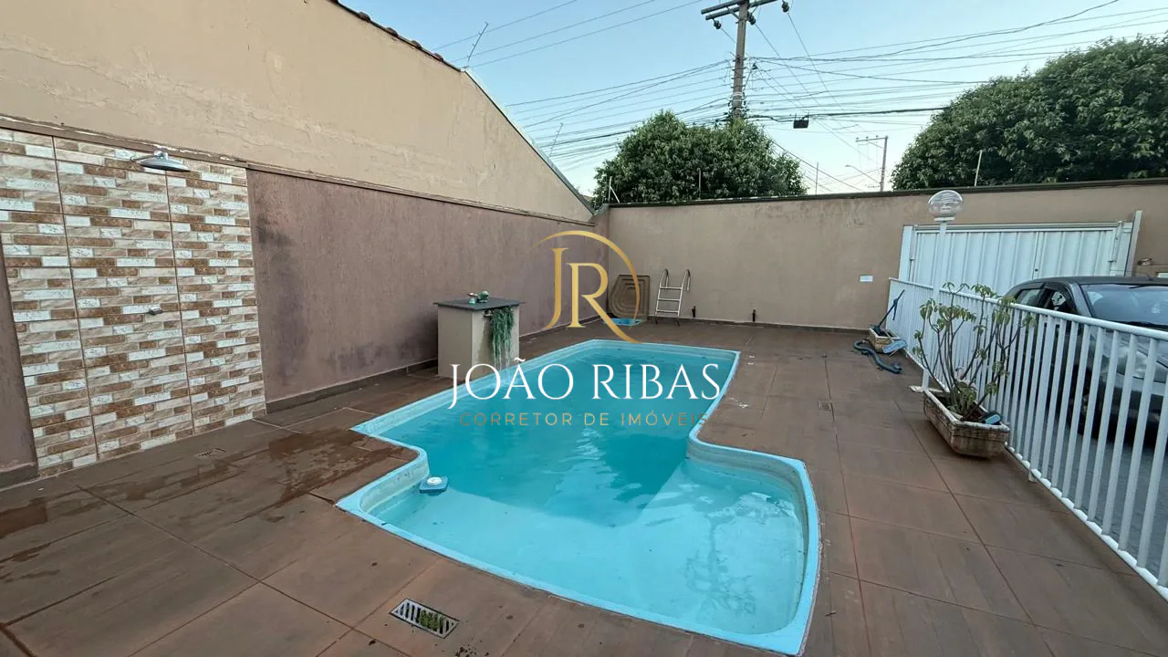 Casa à Venda no Planalto Verde | 2 Quartos | Piscina