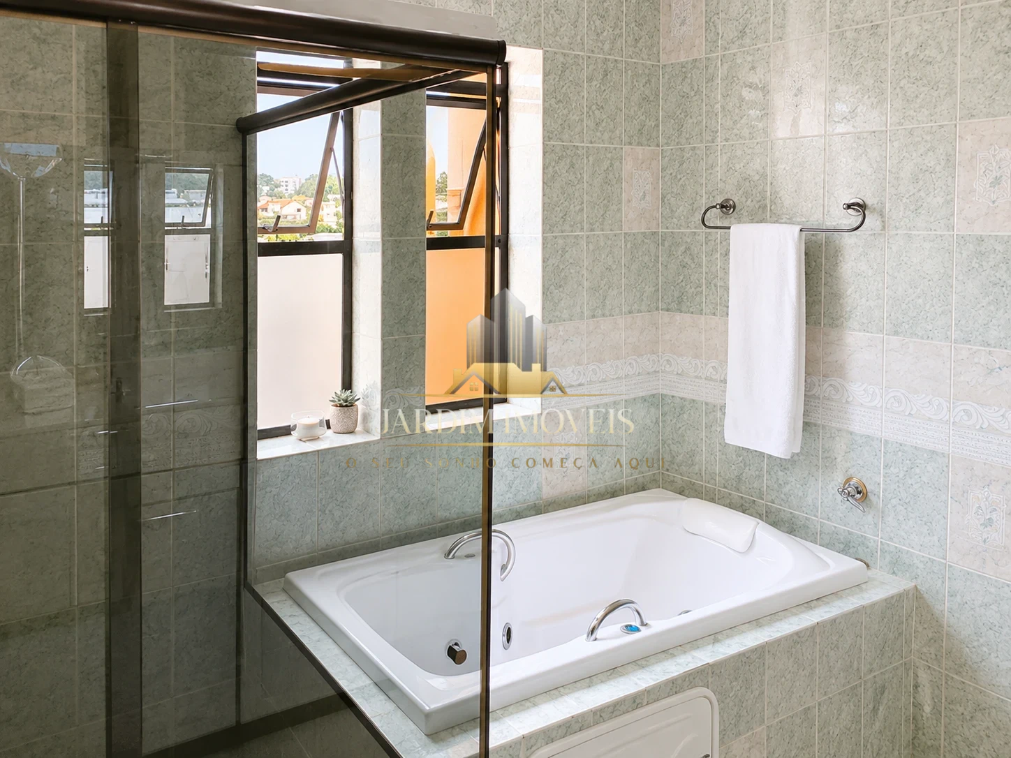 Casa 4 quartos - Estilo Colonial - Santa Amélia
