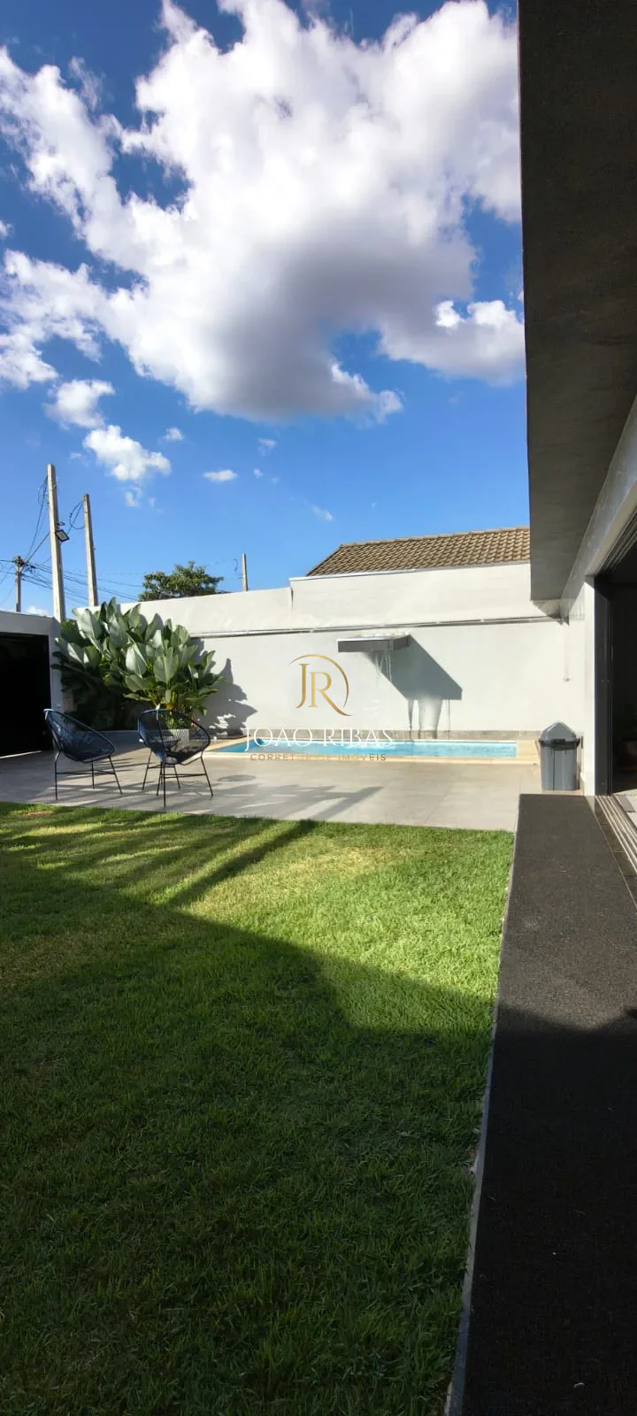 Casa à Venda | 2 Quartos | 4 Vagas | 149 m²