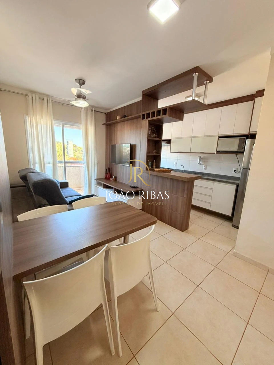 Apartamento à Venda no Edifício Due Fratelli | 2 Quartos | Porteira Fechada