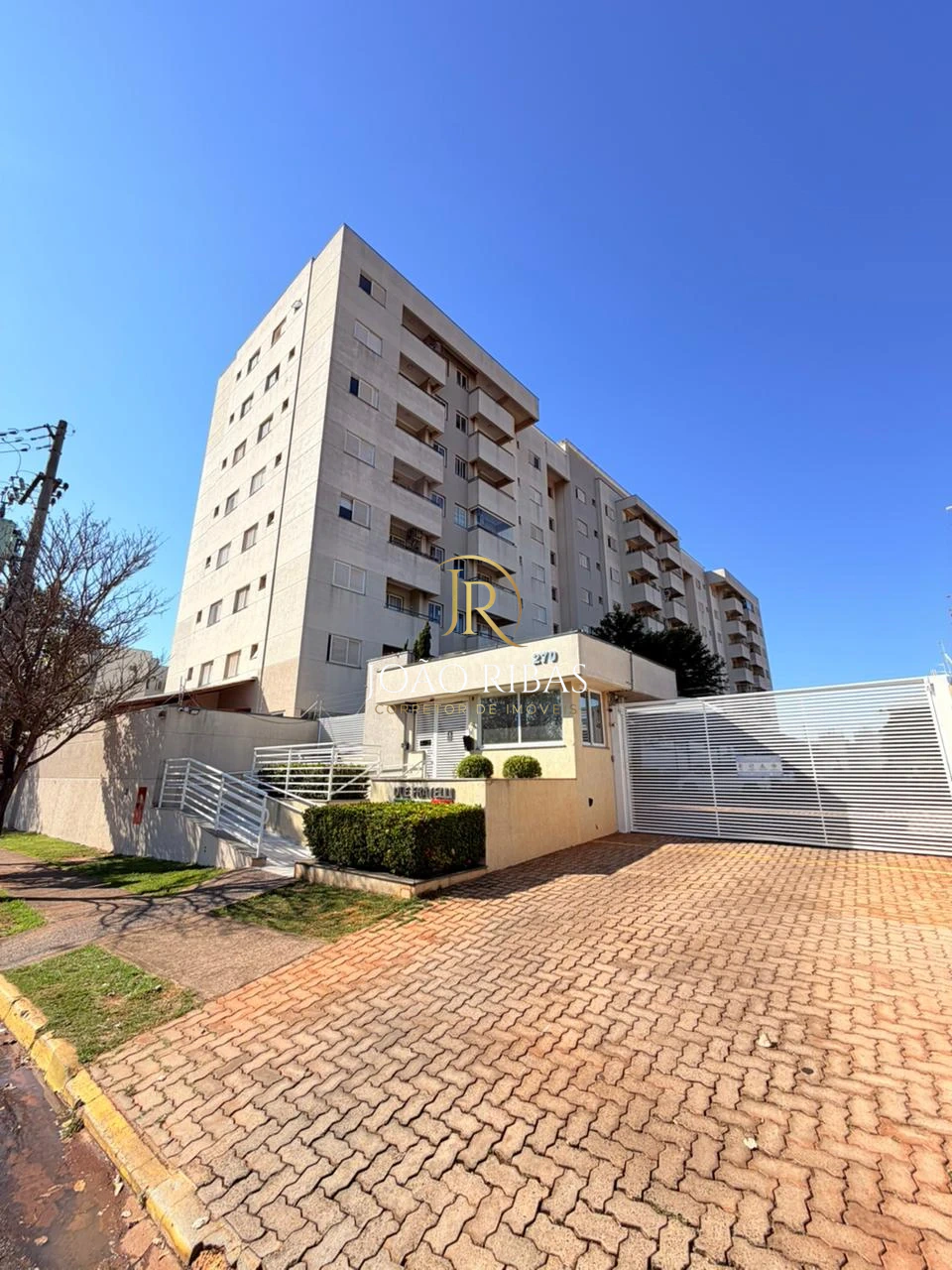 Apartamento à Venda no Edifício Due Fratelli | 2 Quartos | Porteira Fechada