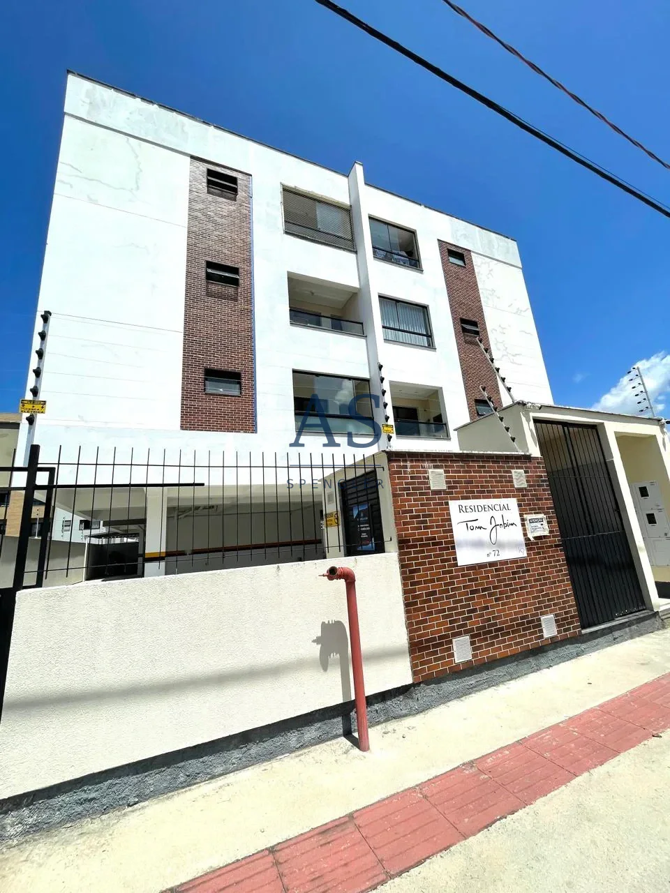 Apartamento à venda com 2 quartos e 1 suíte em Nova Palhoça, Palhoça
