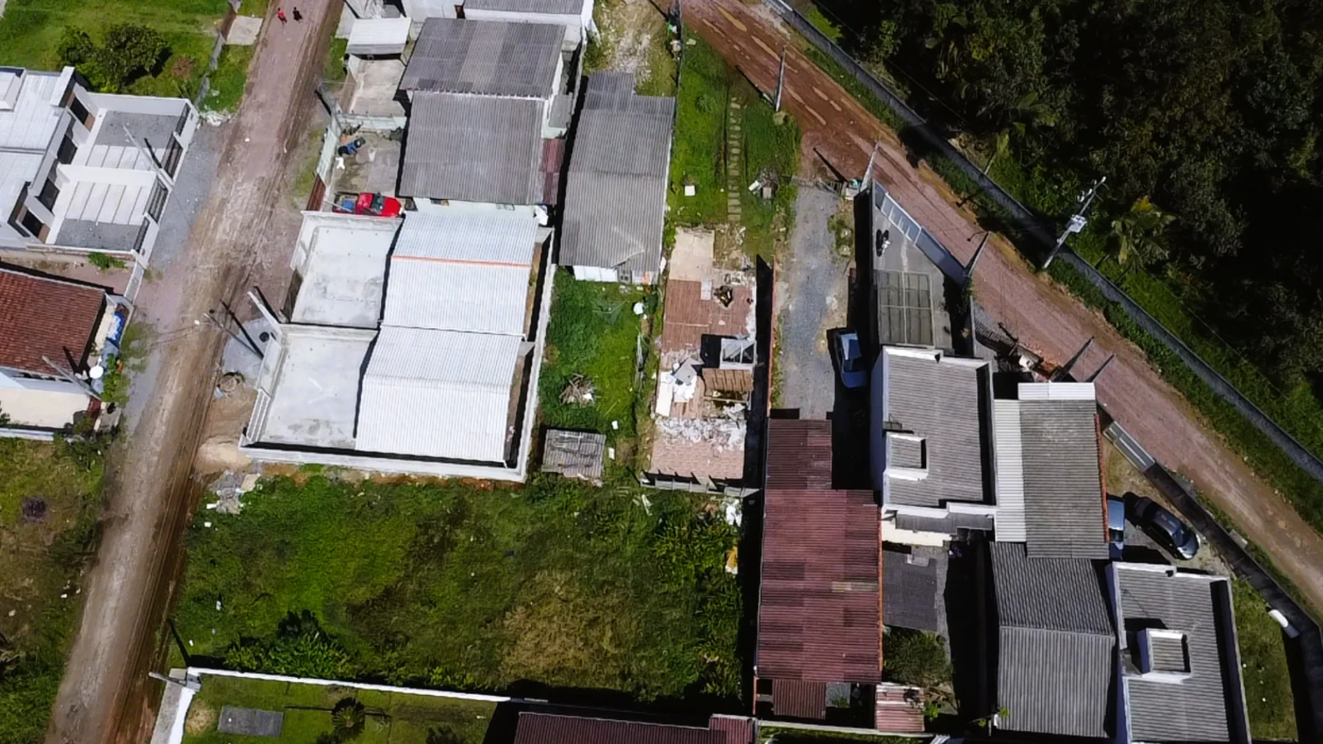 TERRENO DE 219,45m² NA REGIÃO CENTRAL DE ITAPOÁ