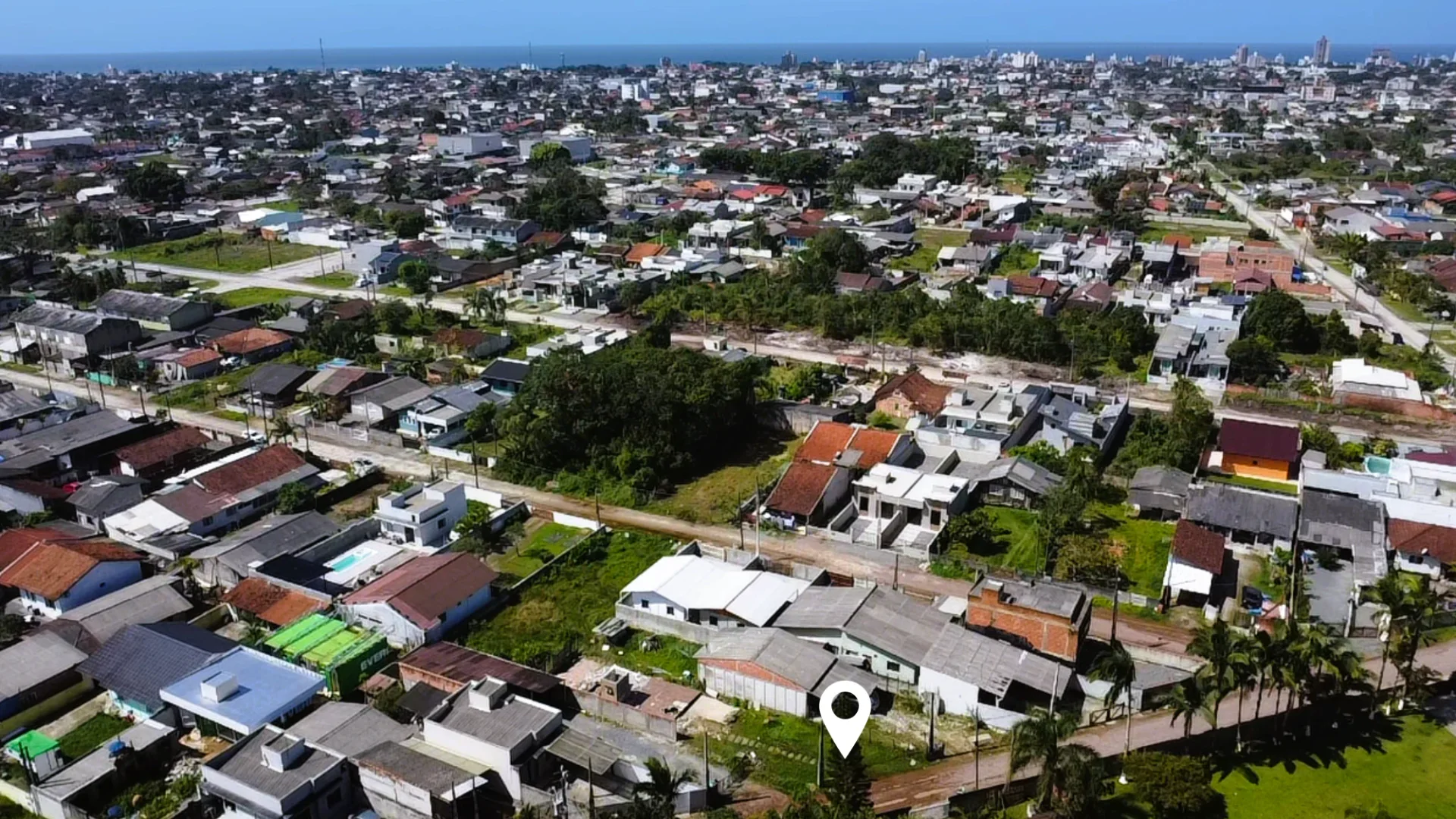 TERRENO DE 219,45m² NA REGIÃO CENTRAL DE ITAPOÁ