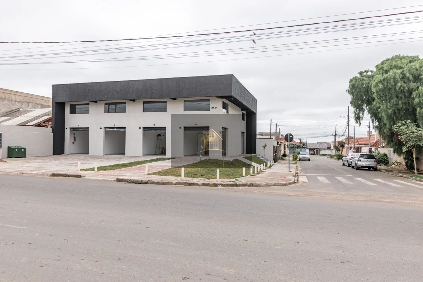 Sala Comercial para Locação, Fazenda Rio Grande / PR, Bairro Santa Terezinha, 1 banheiro, área total 32 m², área útil 24,05 m², por R$ 990,00!!!